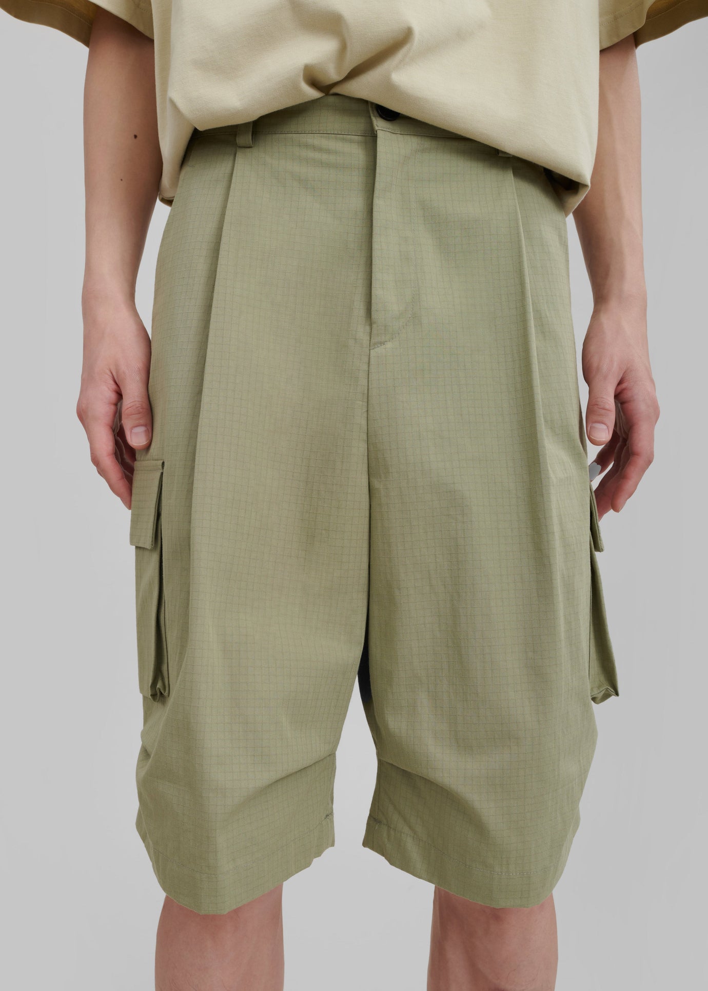 Edward Cargo Shorts - Olive - 1