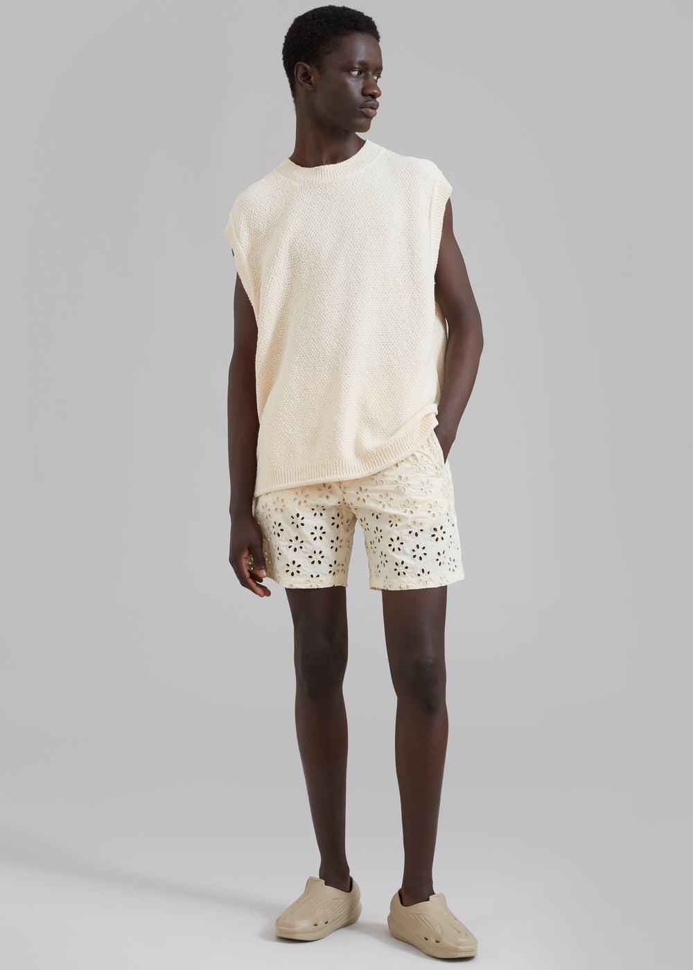 EGONLab Wonderland Slited Elastic Shorts - Flower Embroidery