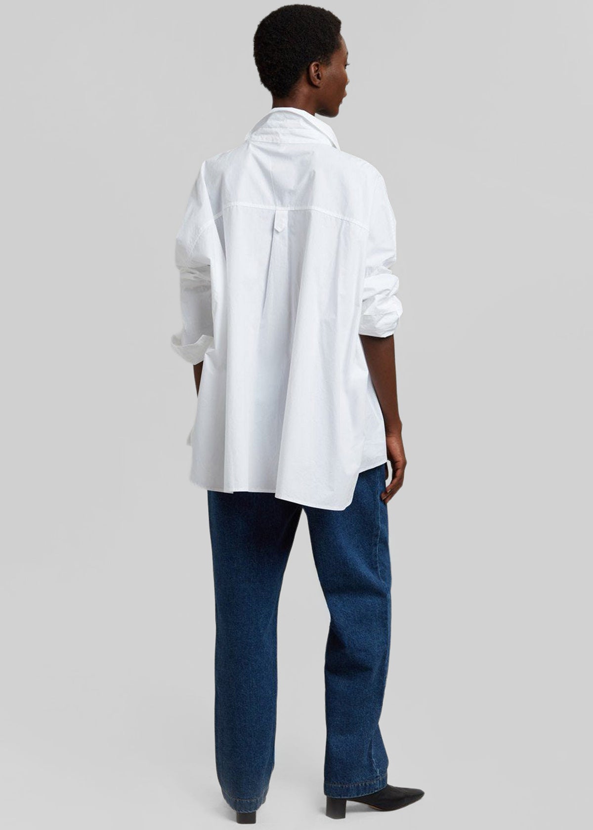 Elara Oversized Shirt - Optic White - 7
