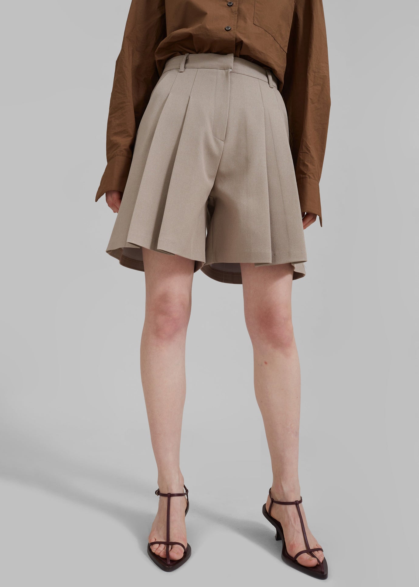 Eline Shorts - Beige - 1