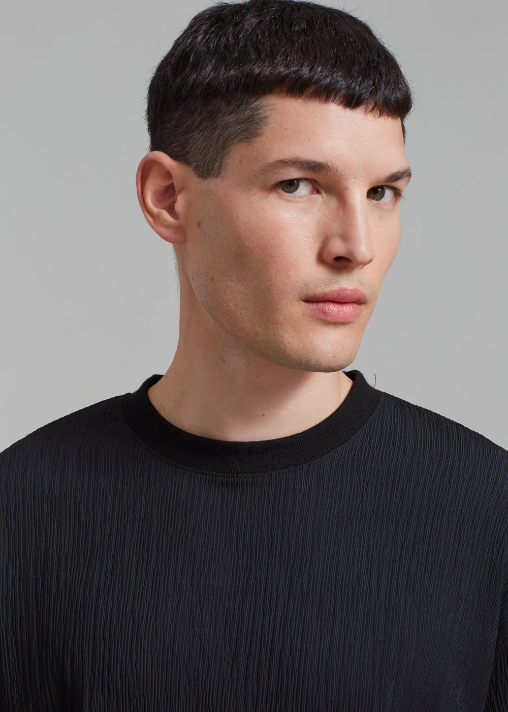 Eliott Crinkle Tee - Black - 1