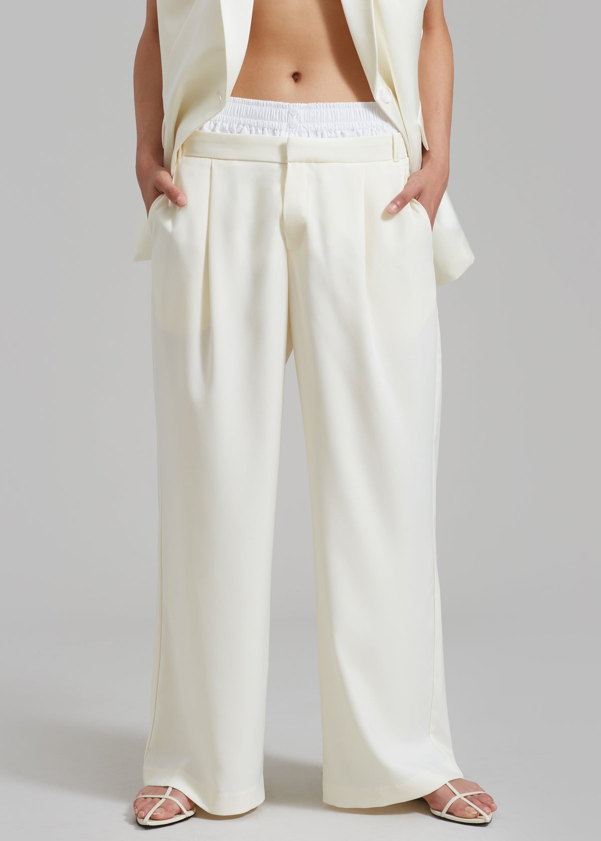 Ellie Darted Boxer Trousers - Cream - 9