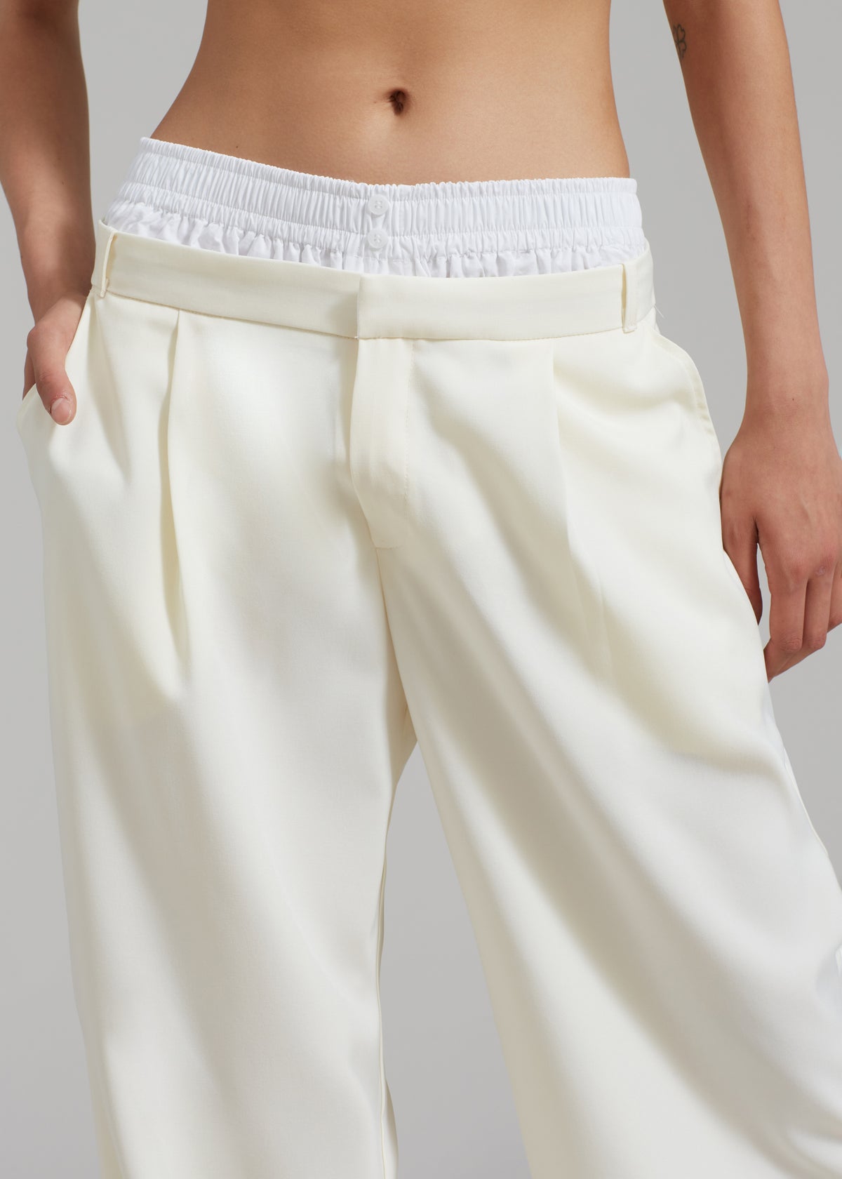 Ellie Darted Boxer Trousers - Cream - 3