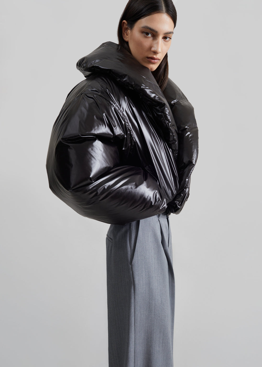 Elren Shawl Collar Cropped Puffer Jacket - Black