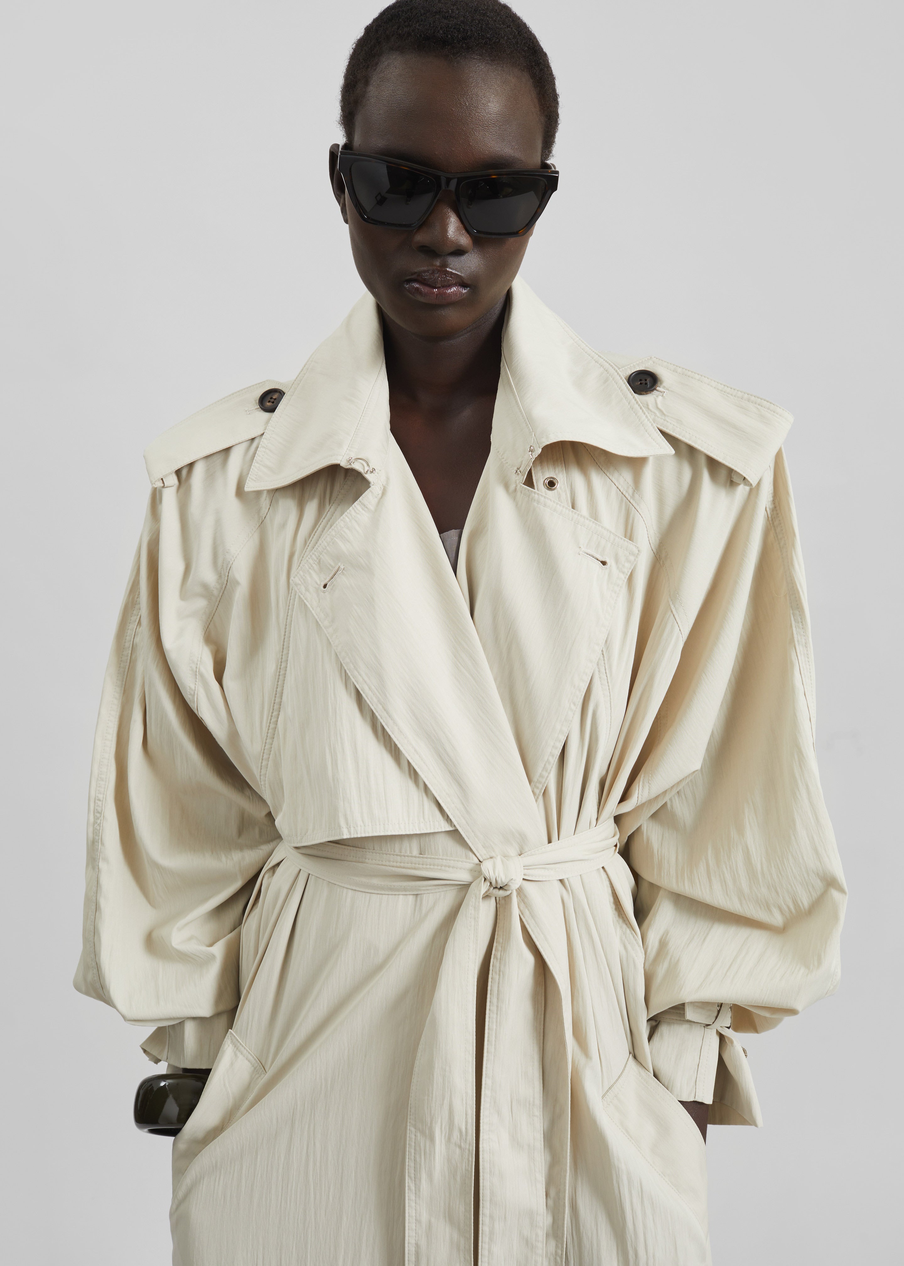 Elsdon Fluid Long Trench - Light Beige - 2