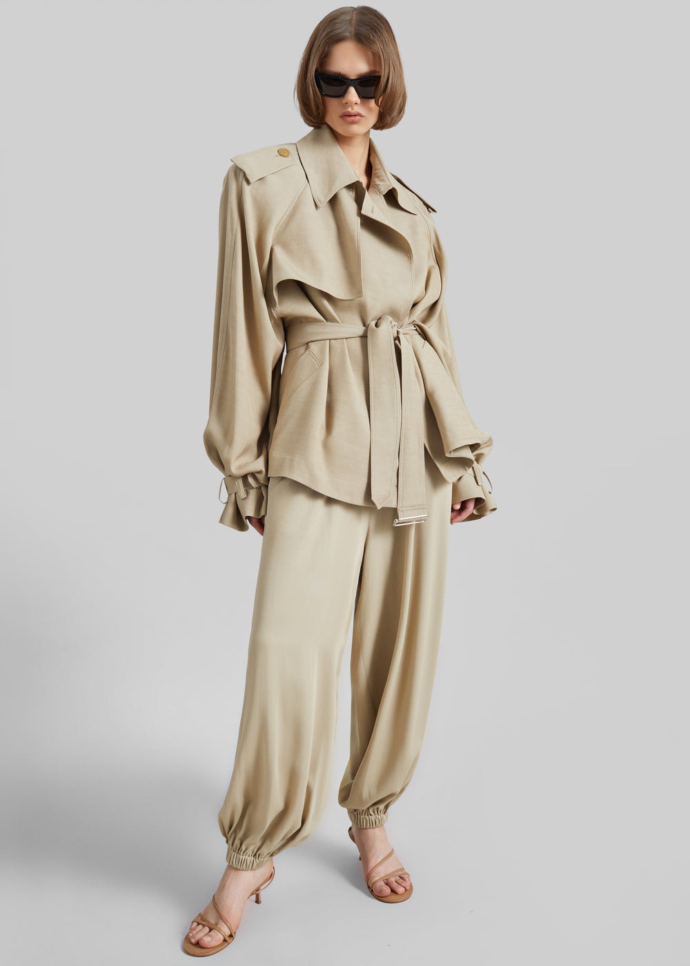 Elva Fluid Short Trench - Beige - 1