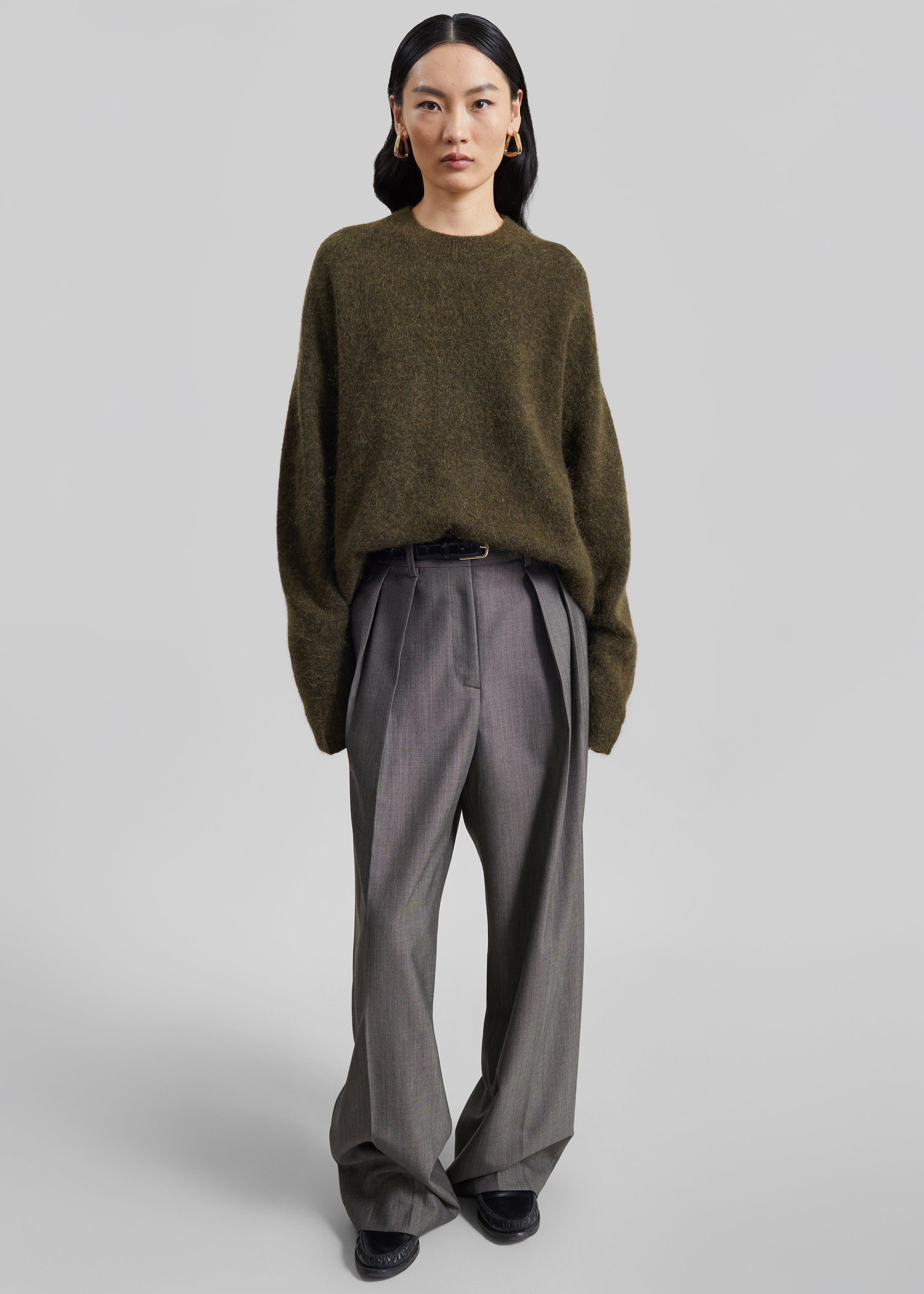Shop the look image for Pantalon Erena plissé - Taupe foncé