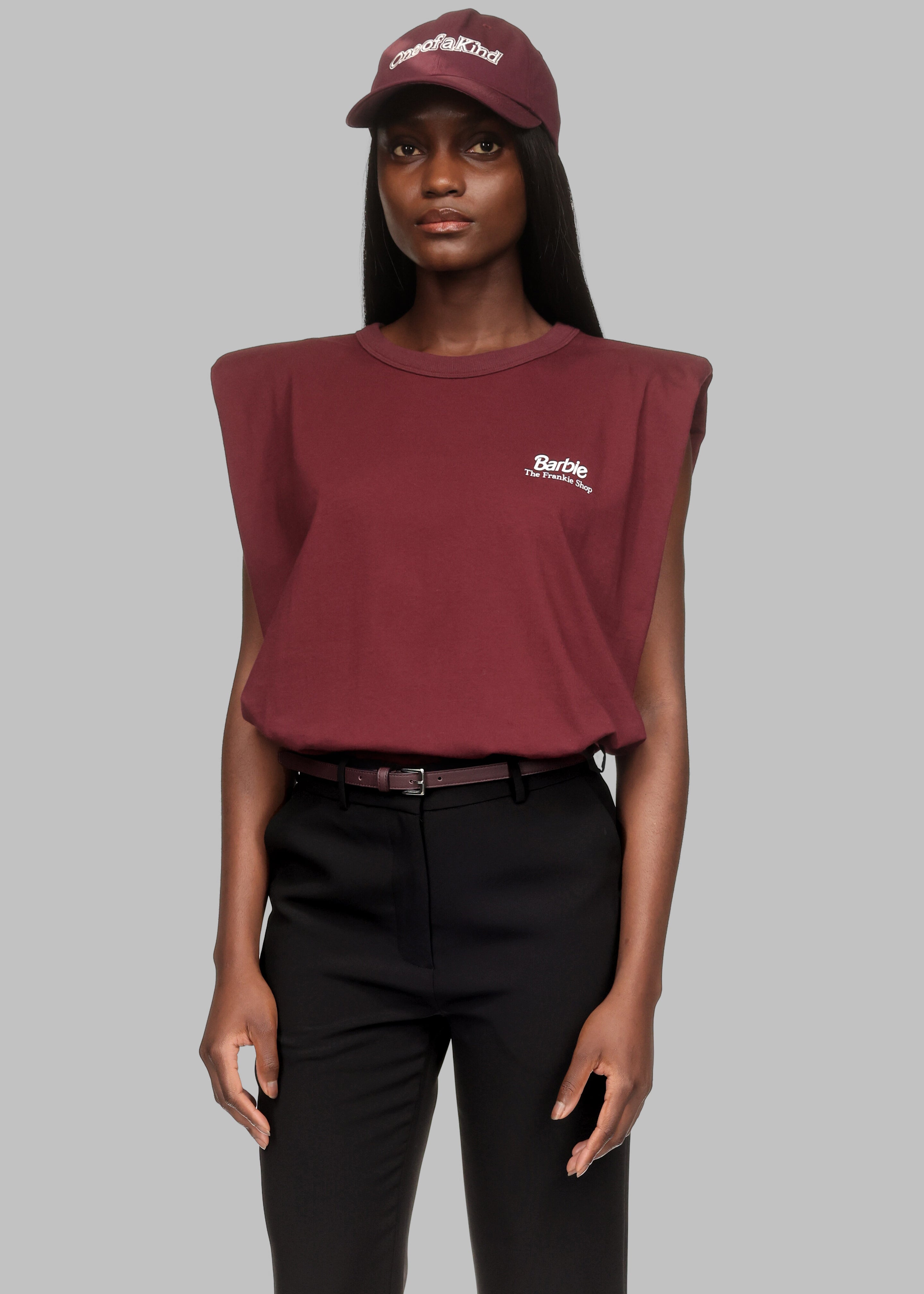 Eva Padded Shoulder Muscle T-Shirt x Barbie™ - Burgundy - 1