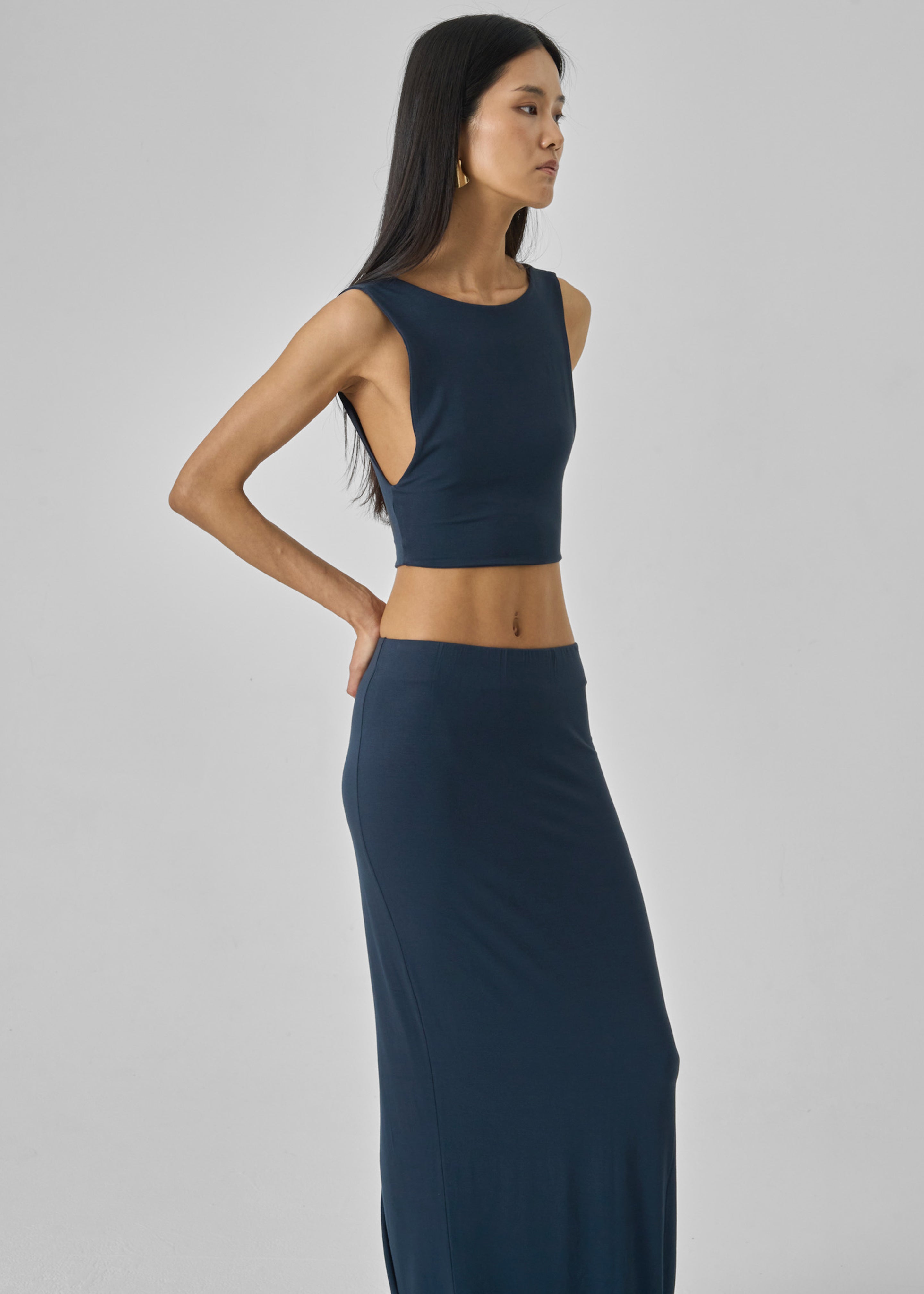 Evangeline Cropped Tank - Navy - 4