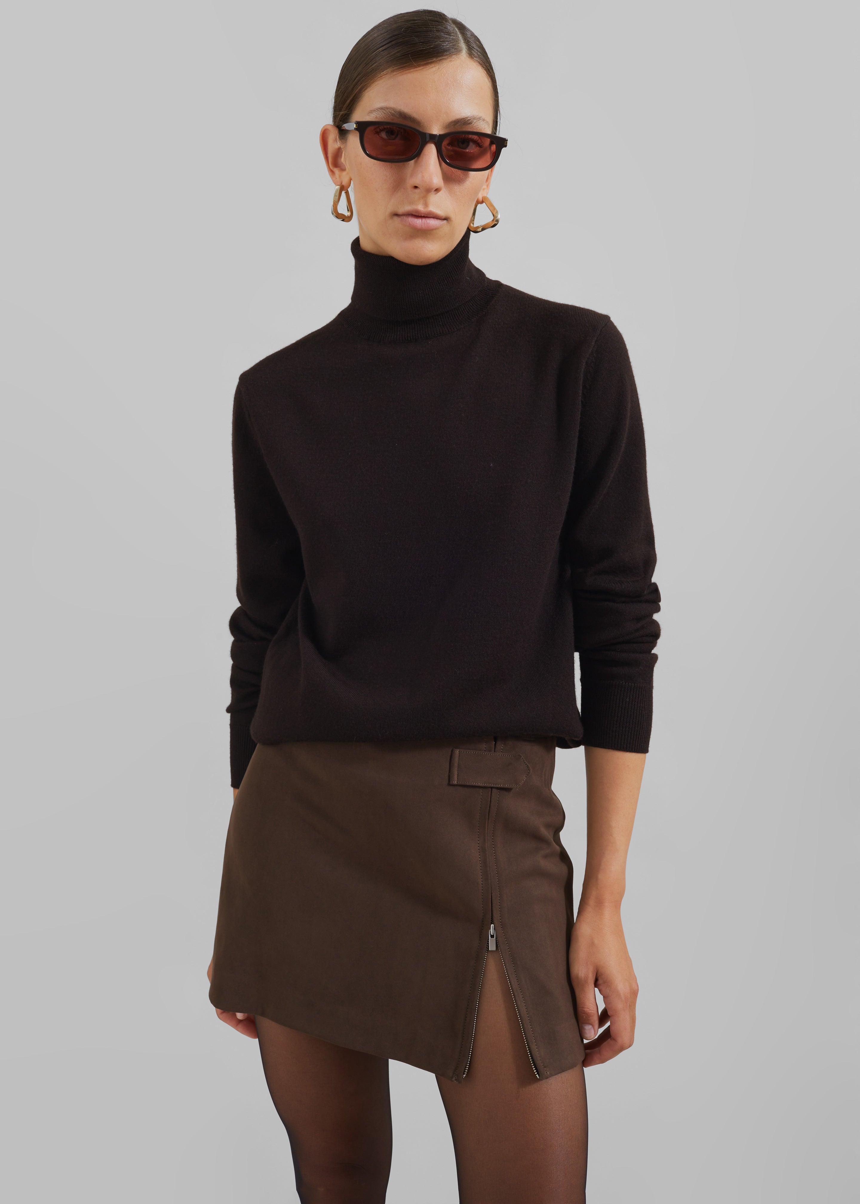 Eve Thin Turtleneck Sweater - Dark Brown - 4