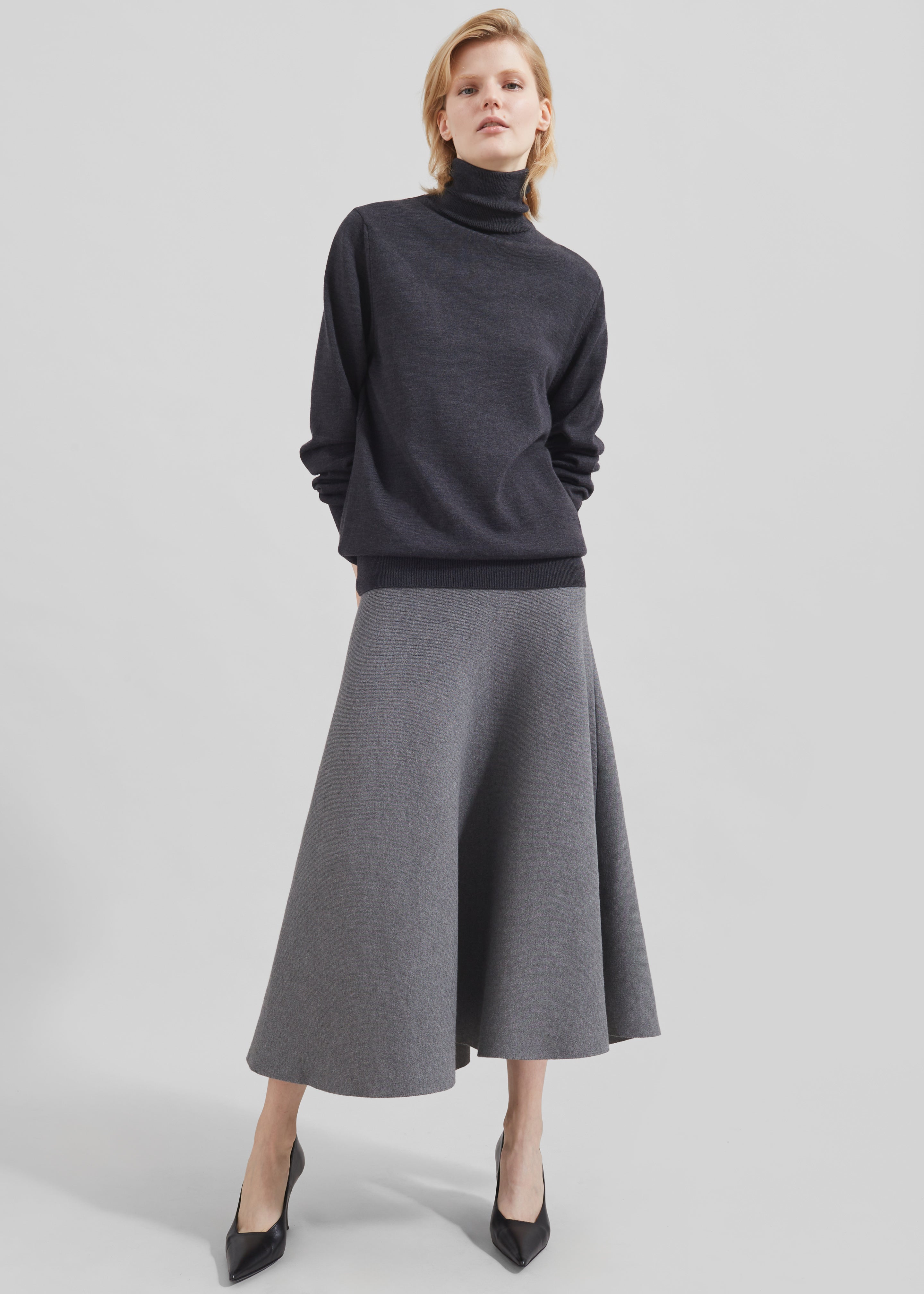 Eve Thin Turtleneck Sweater - Dark Grey Melange - 4