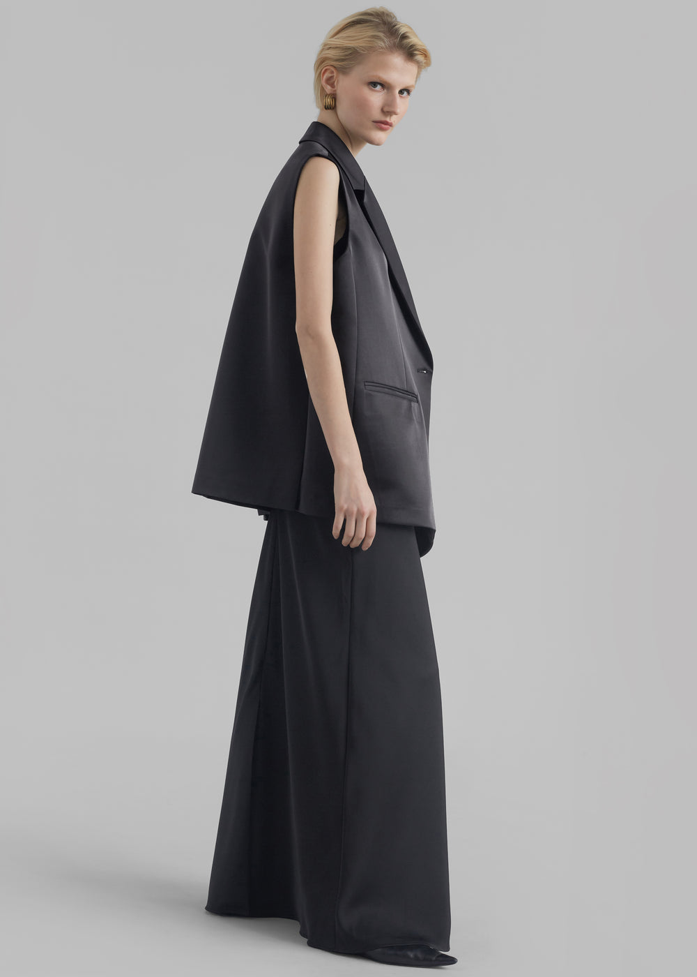 Everly Satin Vest - Black - 1