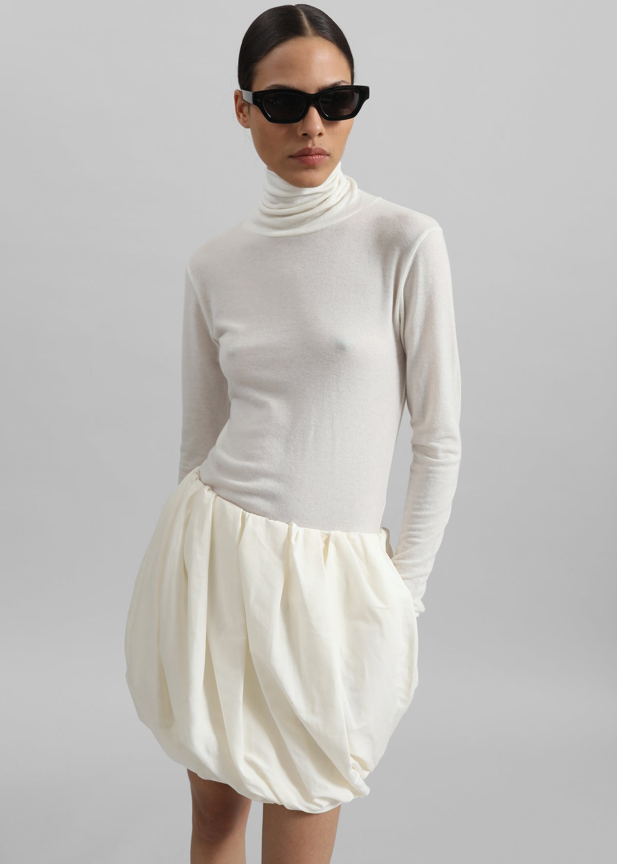 Evren Sheer Turtleneck - White - 9