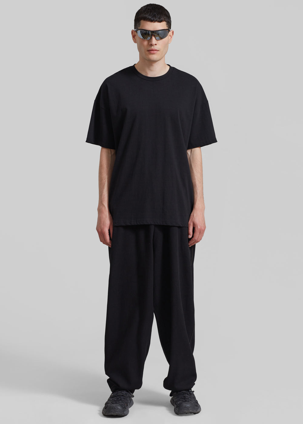 Faro Boxy Tee - Black - 1