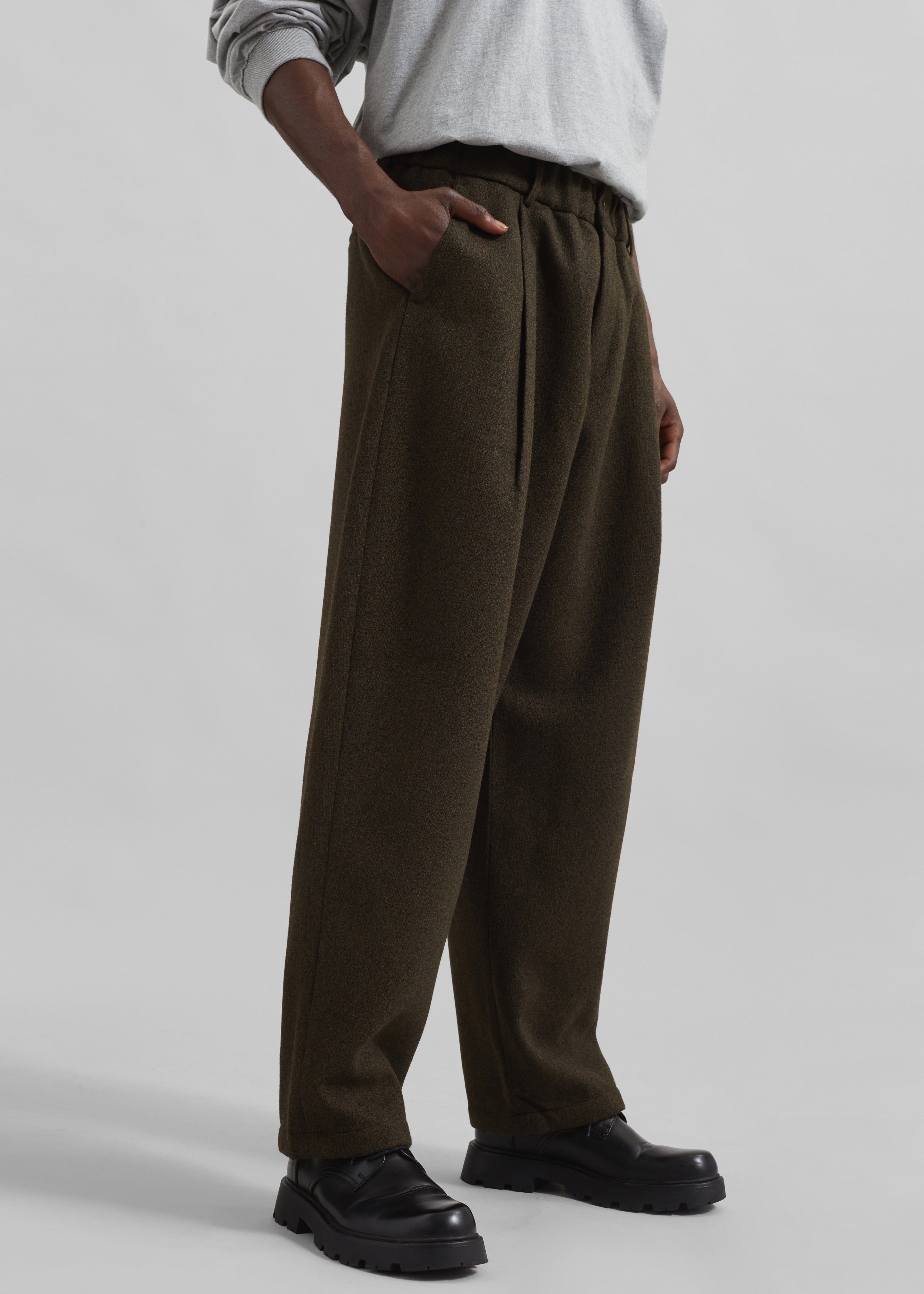 Felix Trousers - Dark Olive - 2