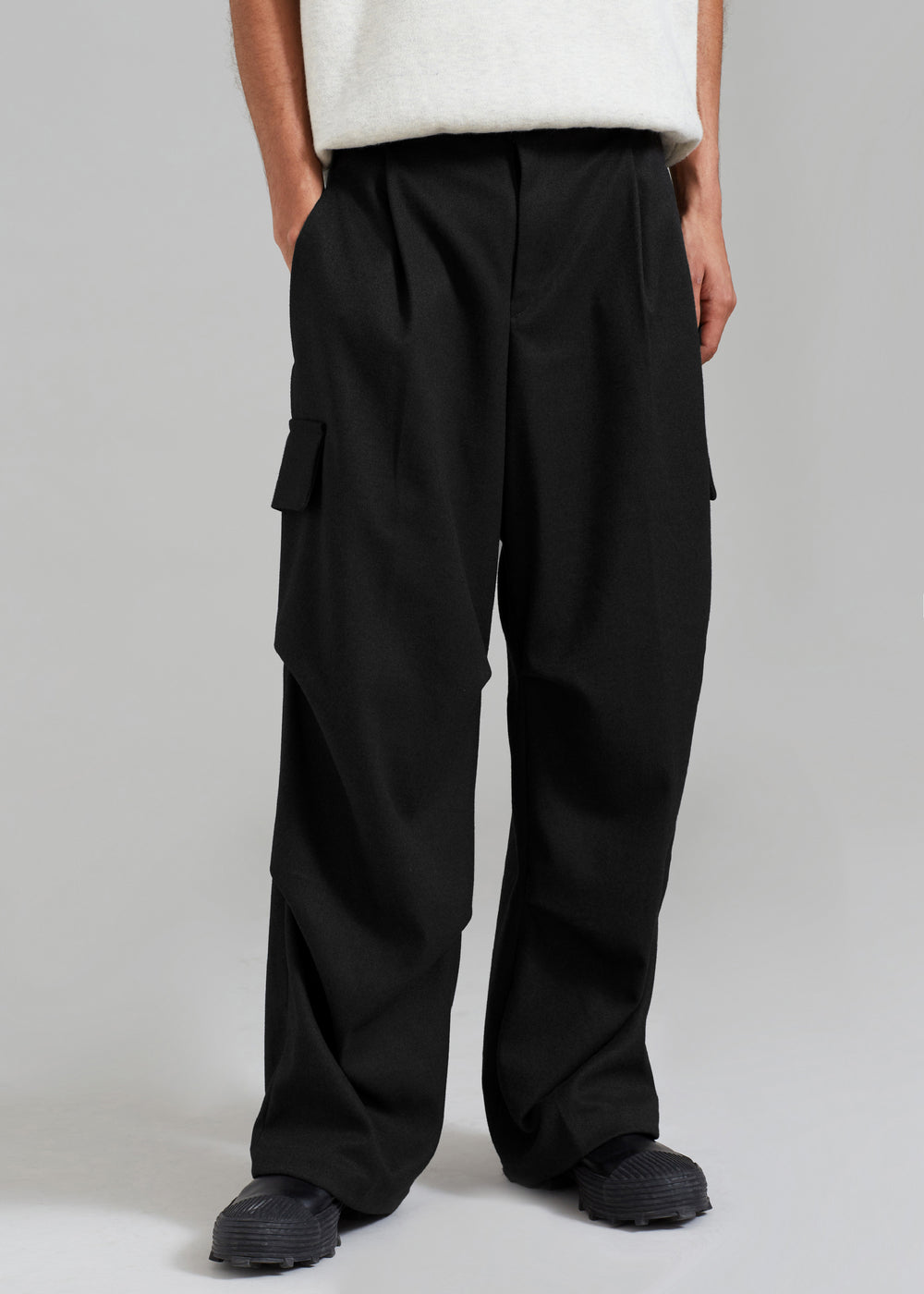 Flint Cargo Pants - Black - 1