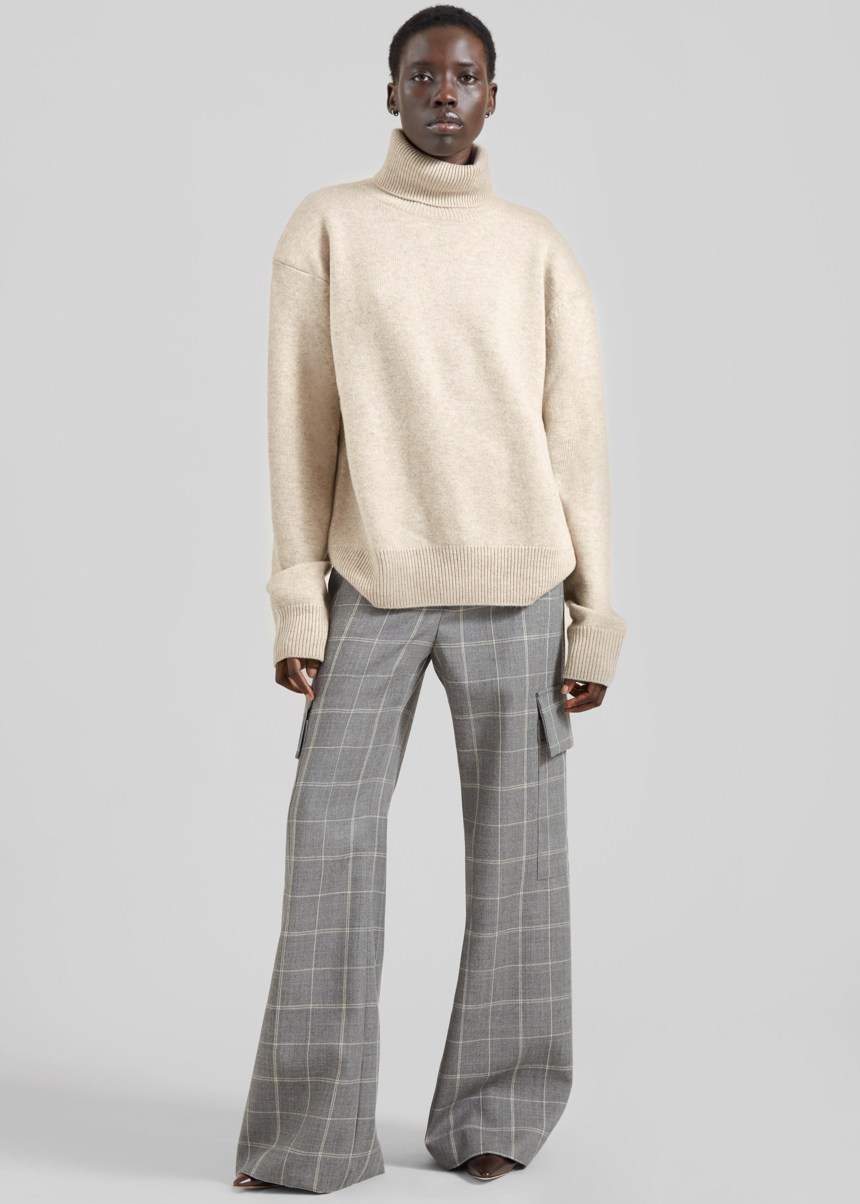 Gala Padded Knit Turtleneck - Light Beige - 2