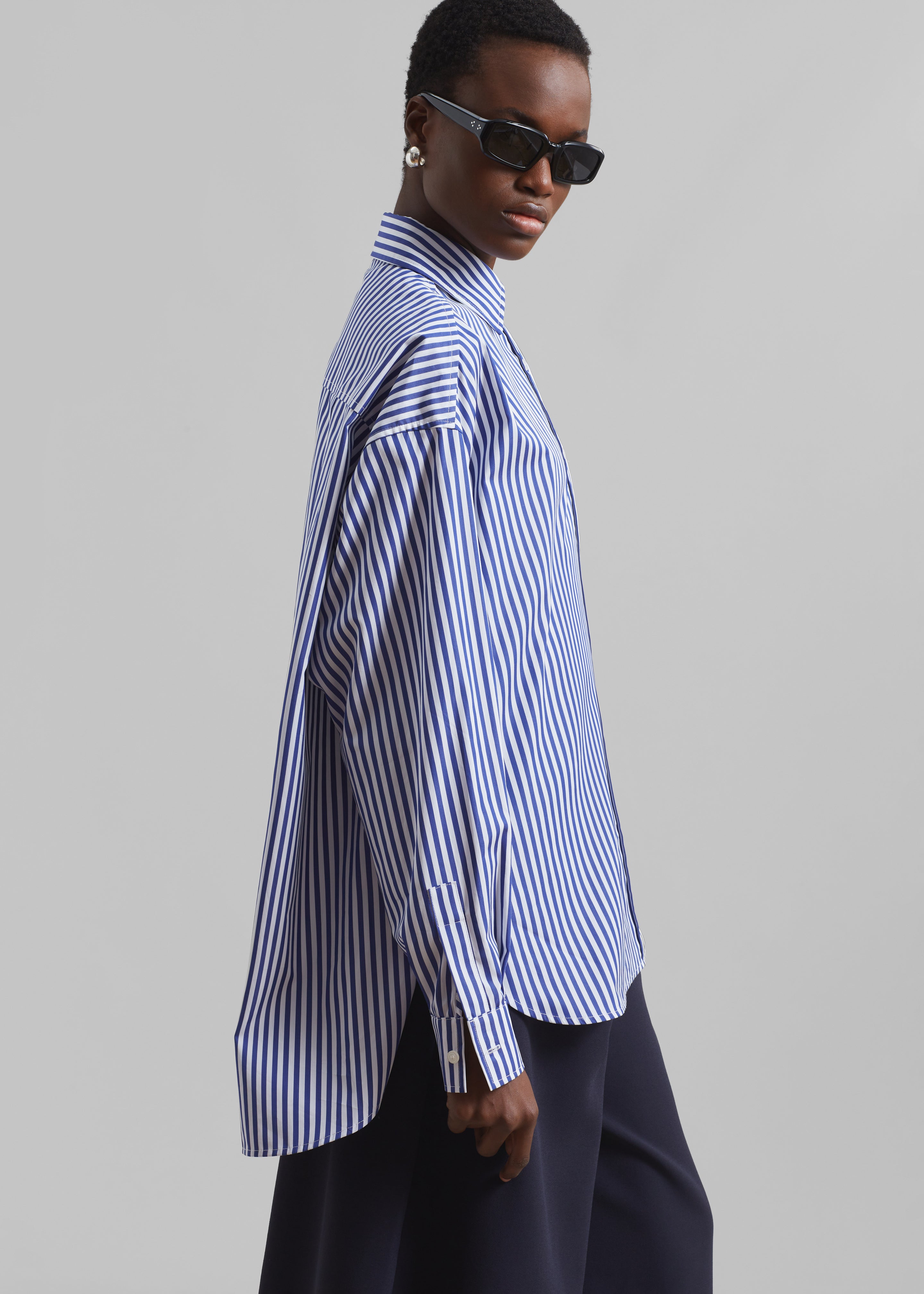 Georgia Boxy Shirt - White/Blue Stripe - 7
