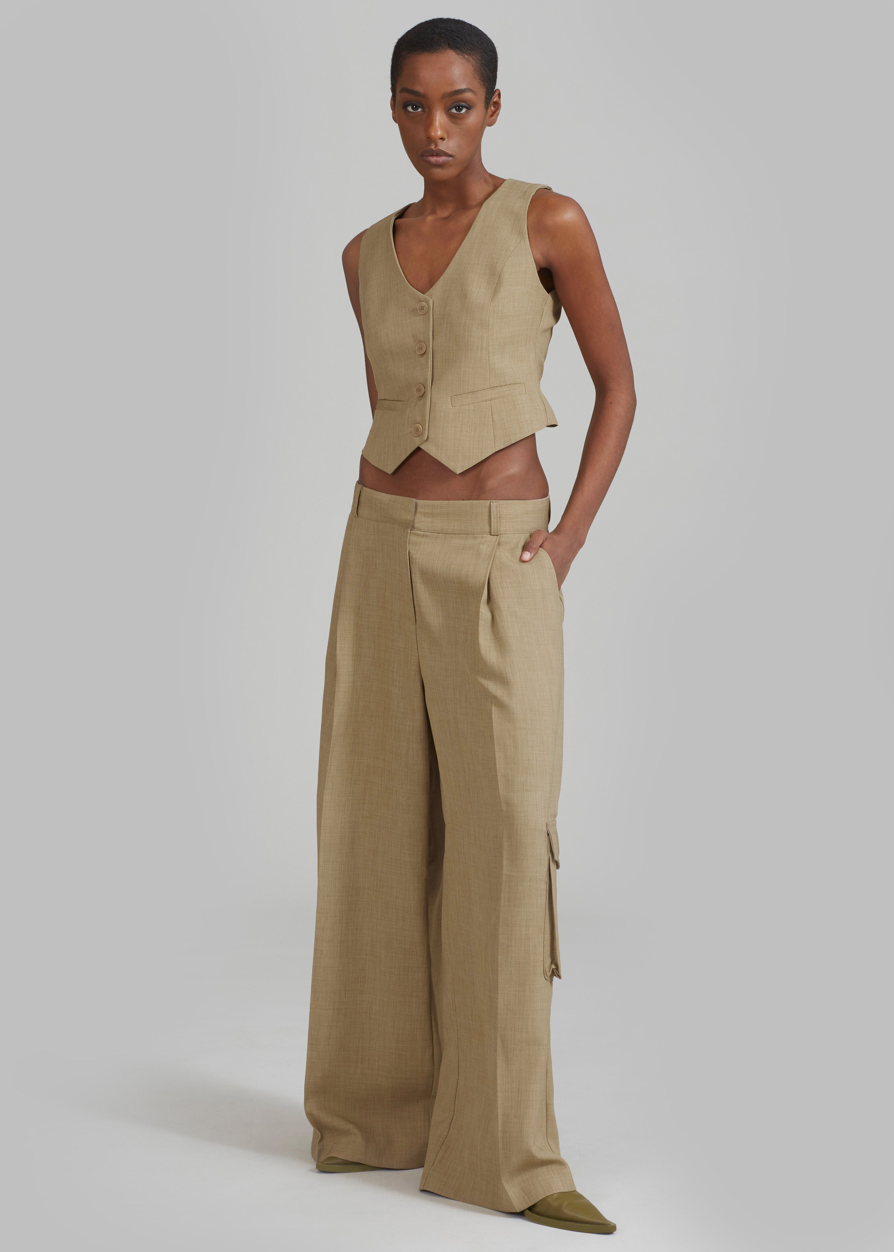 Gladys Cargo Pants - Khaki - 8