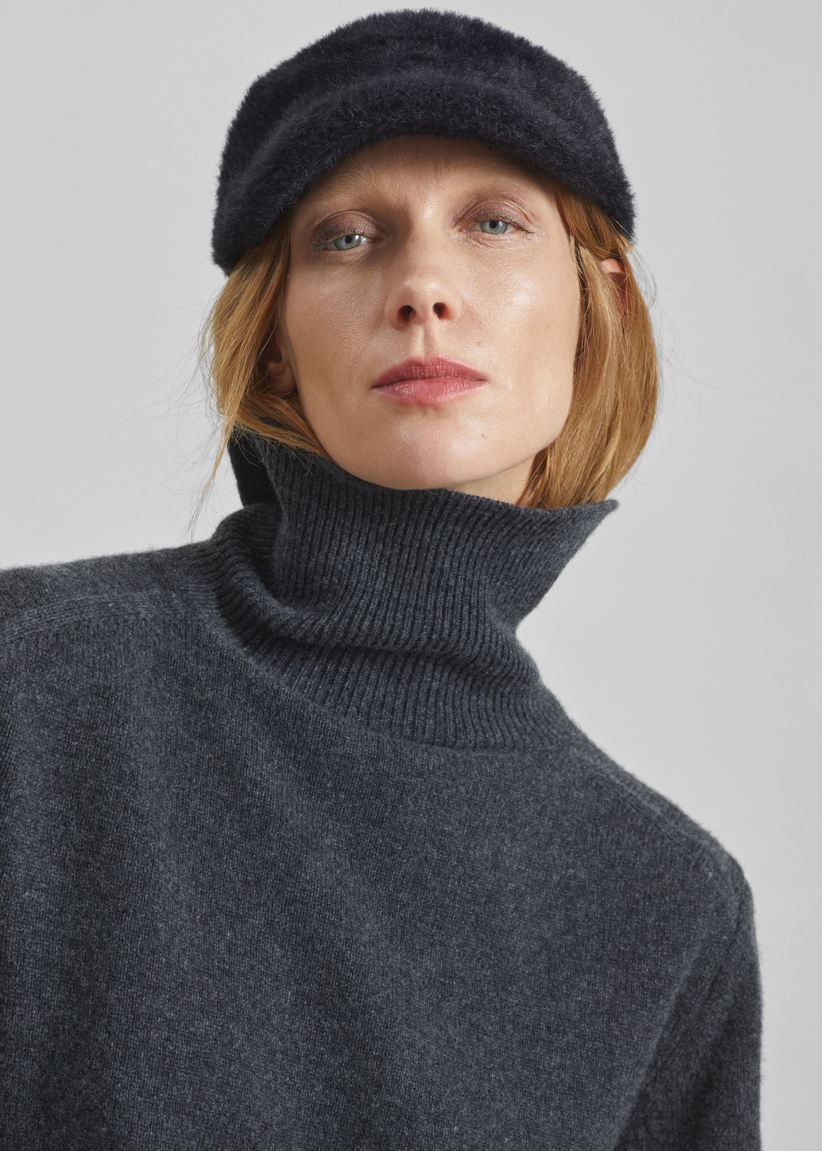 Grenaa Wool Turtleneck Sweater - Dark Grey - 5