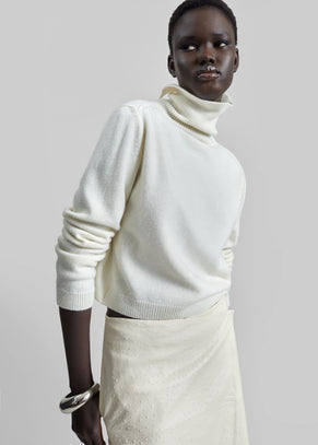 Grenaa Wool Turtleneck Sweater - Ivory