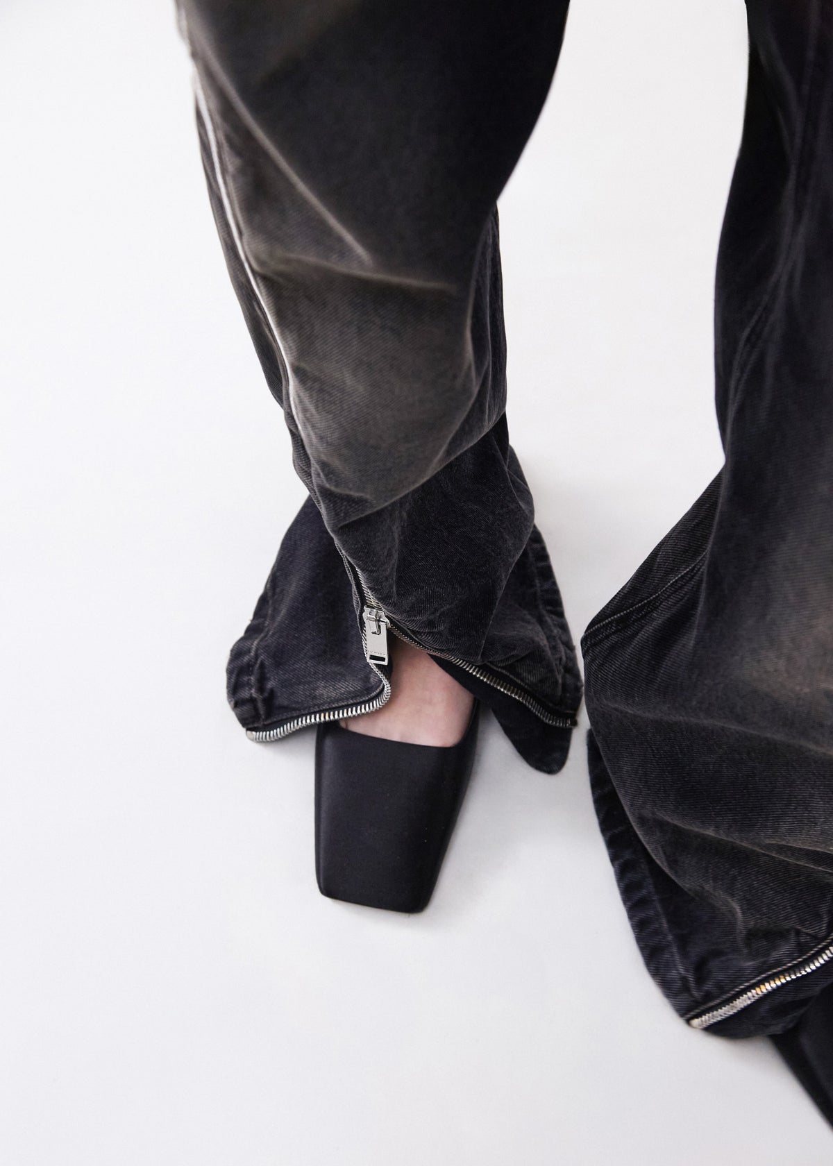 Haikure Bonnie Zip Denim Pants - Vintage Black - 3