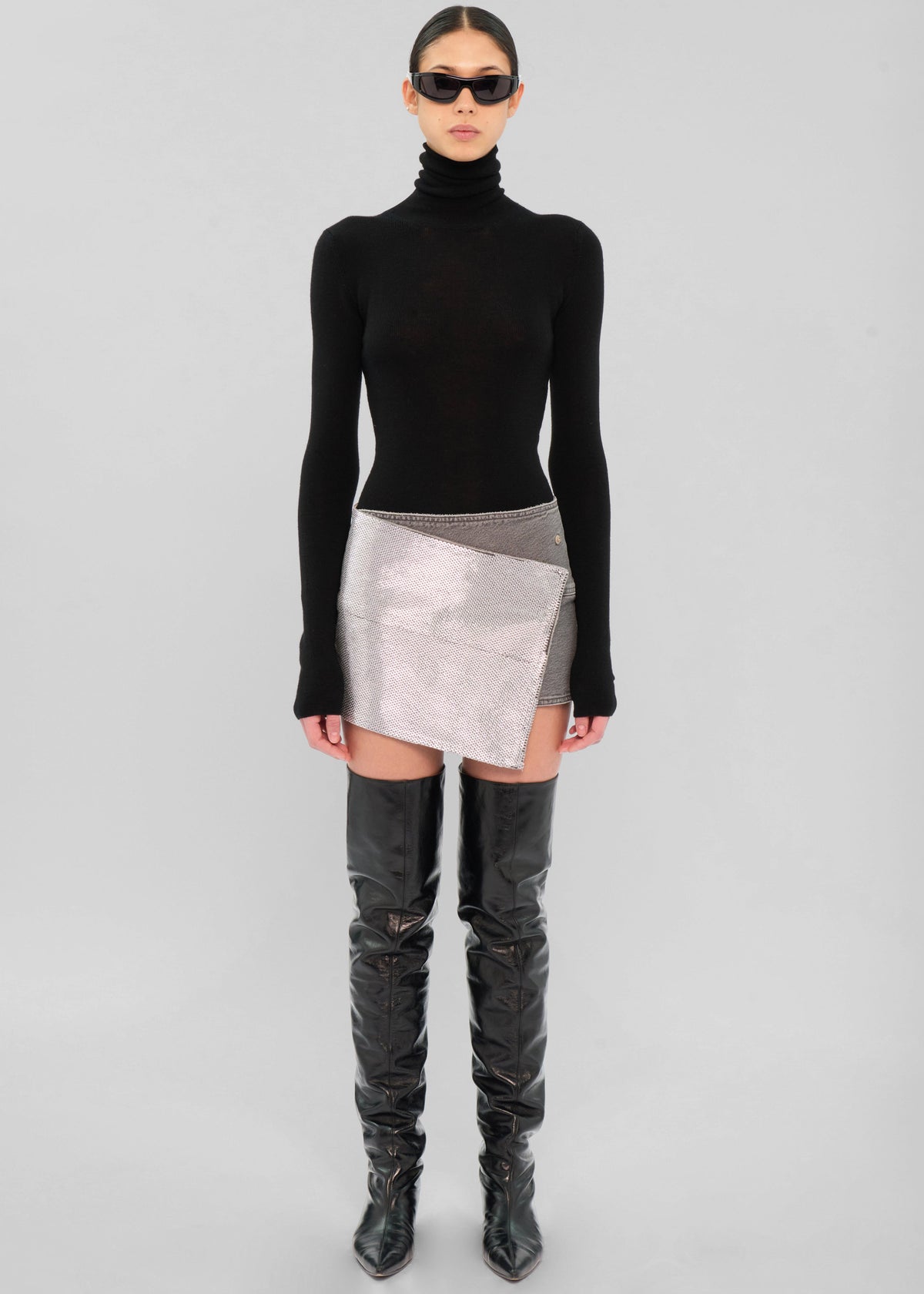 Haikure May Skirt - Stapled Black - 3