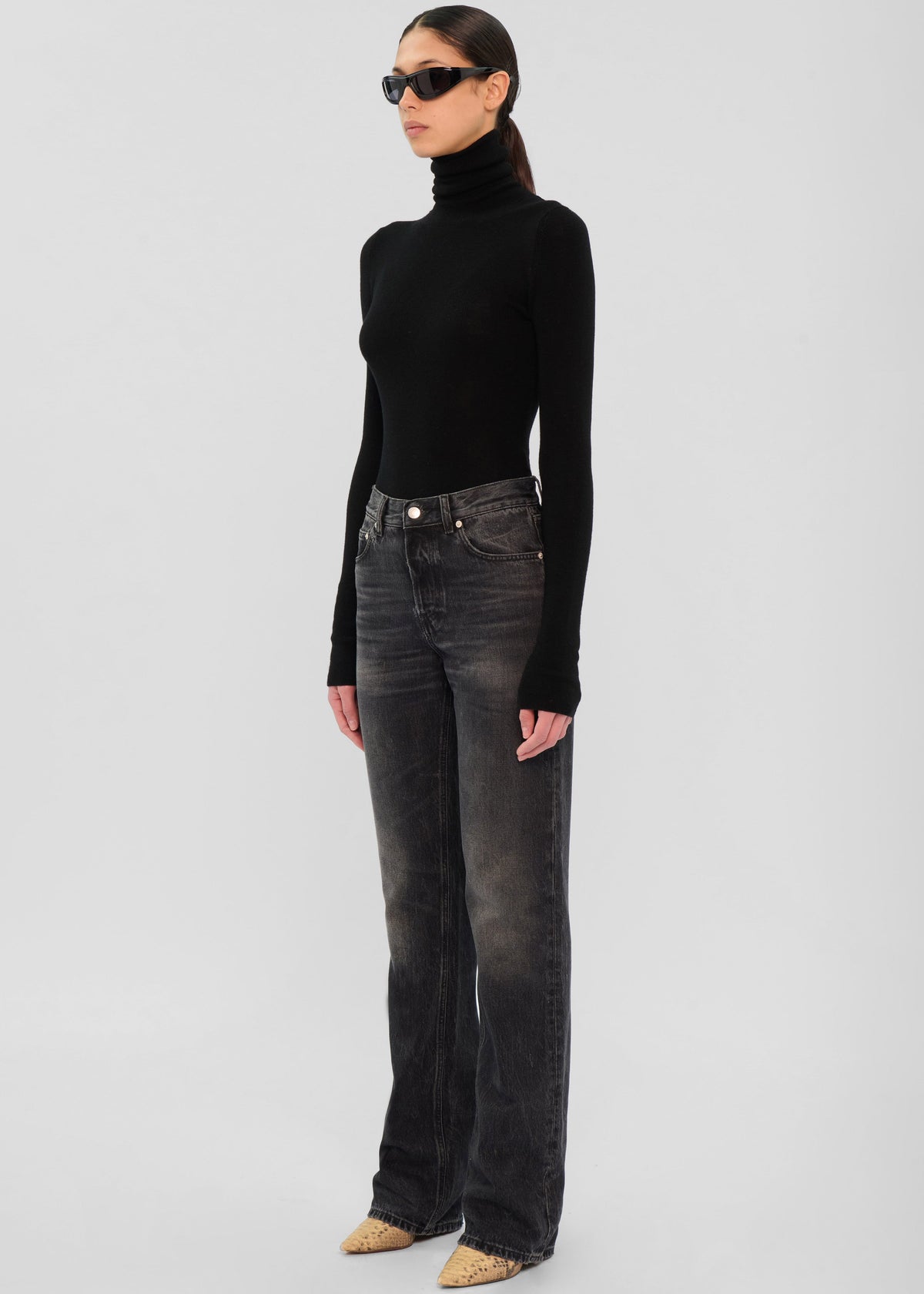 Haikure Star Jeans - Authentic Black Wash - 6
