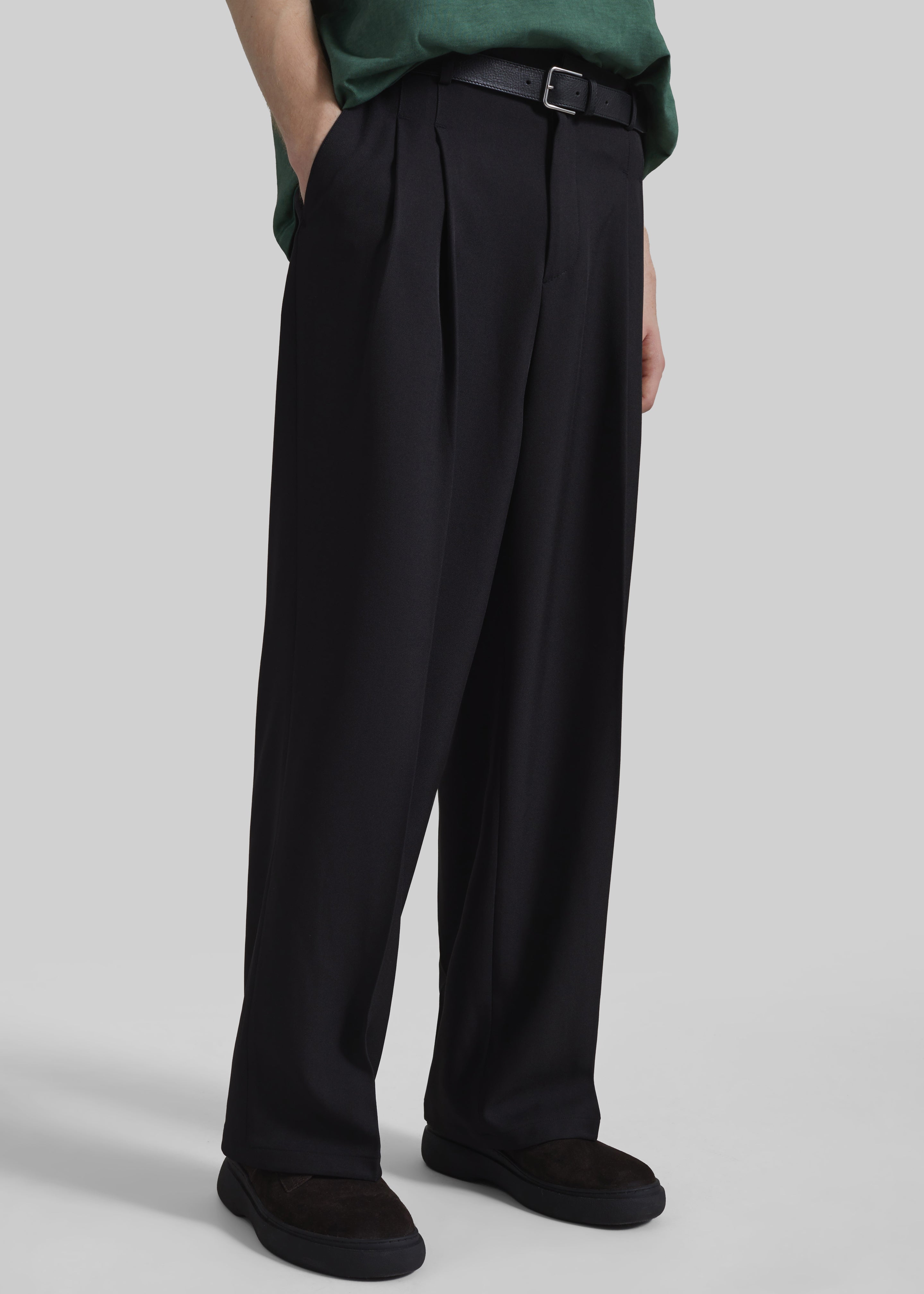Halbert Pleated Trousers - Black - 5