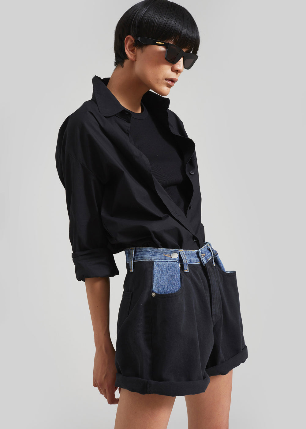 Hayla Contrast Denim Shorts - Black/blue - 1