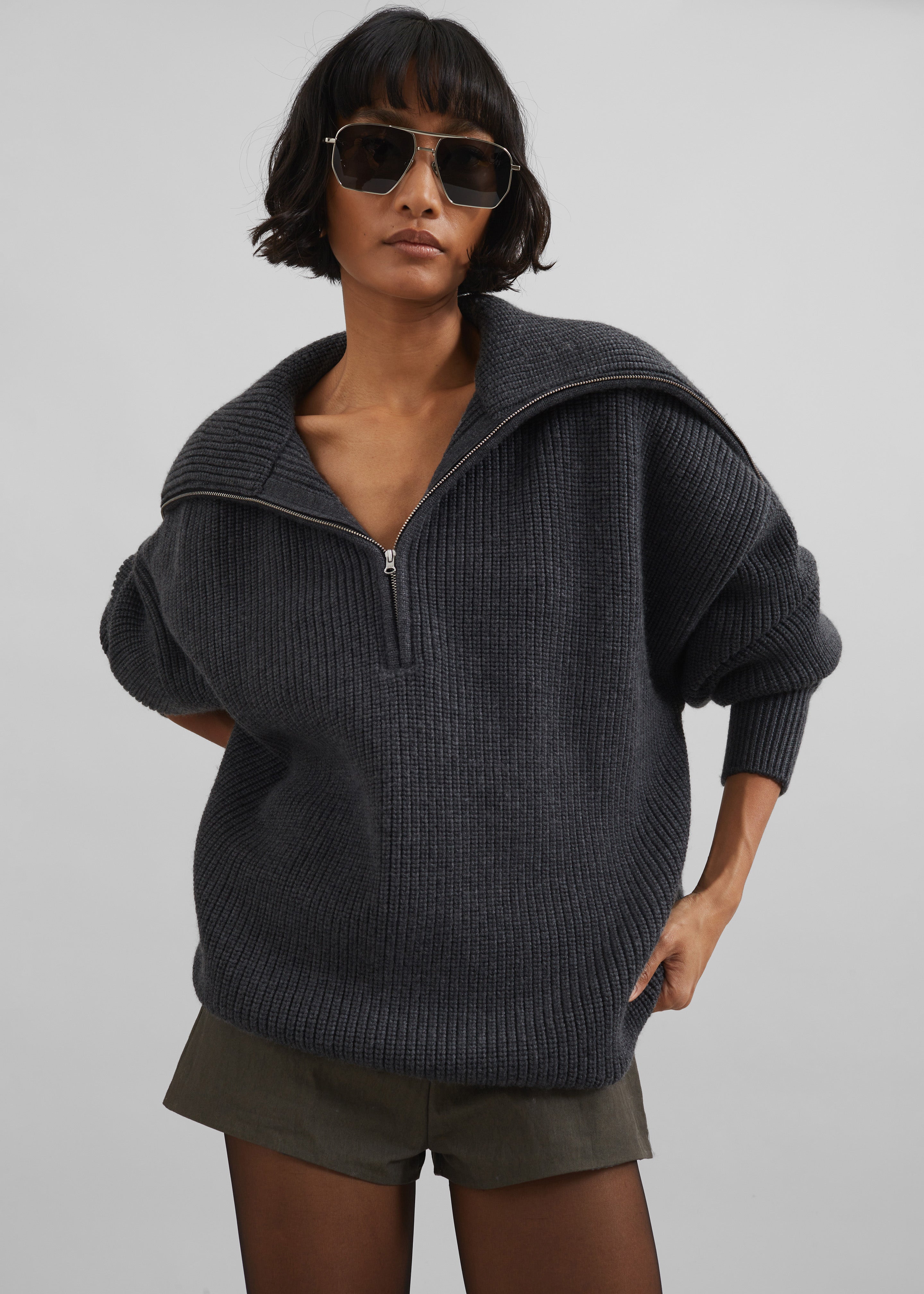 Hazel Oversized Wool Jumper - Dark Grey - 6