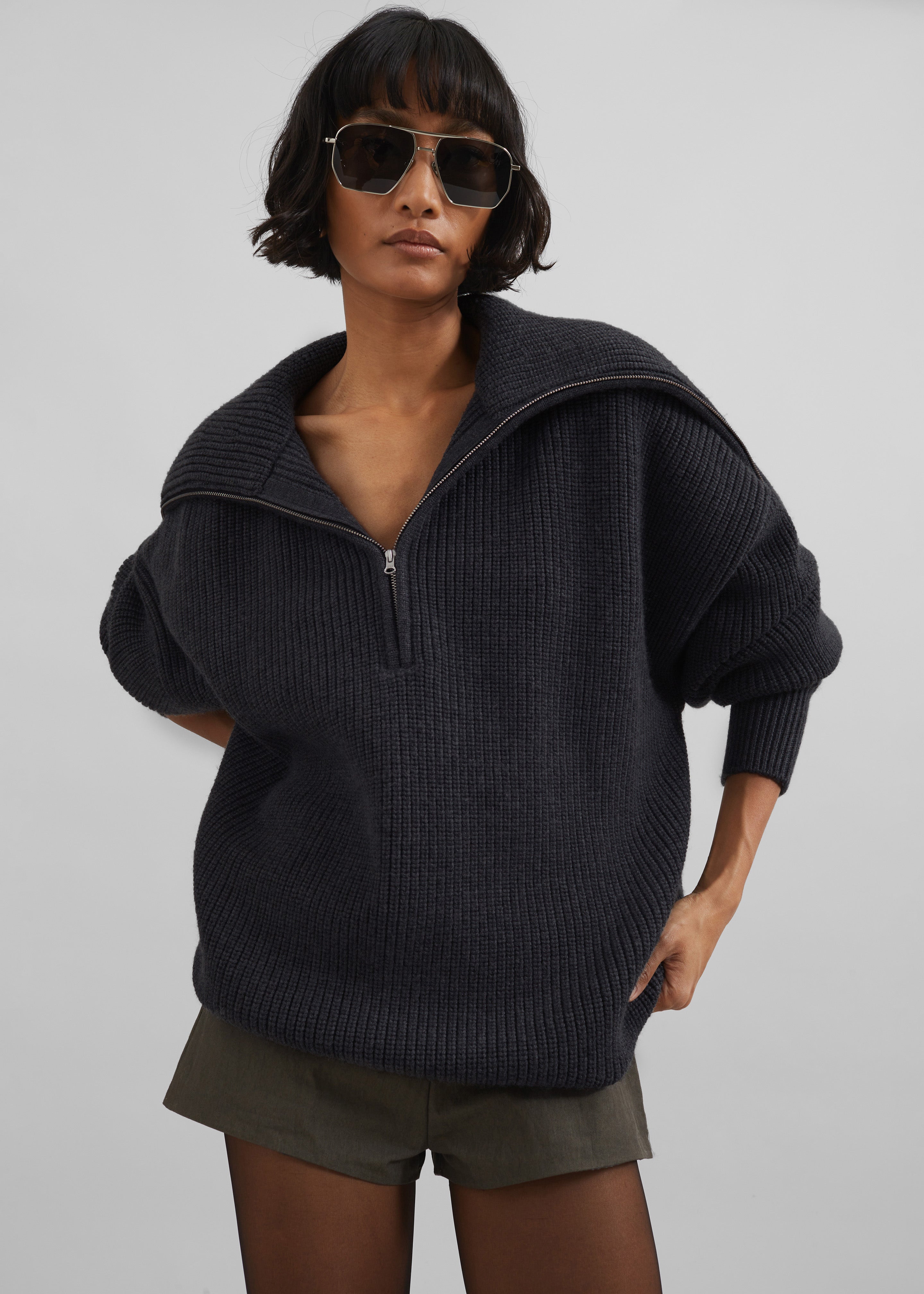 Hazel Oversized Wool Jumper - Dark Grey - 6