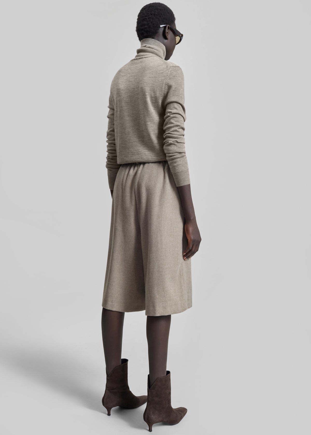 Hemavan Bermuda Shorts - Taupe - 7