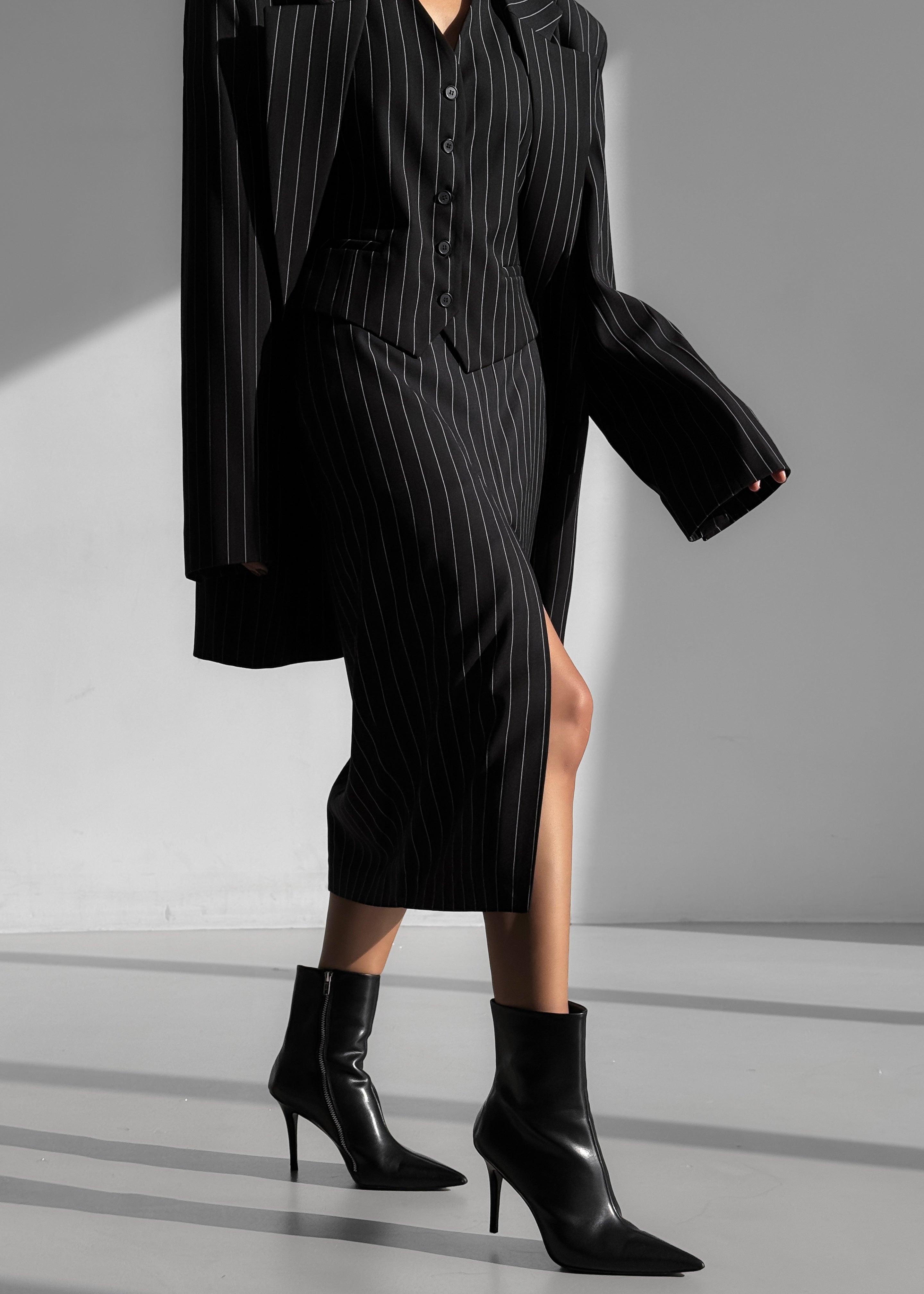 Holland Midi Slit Skirt - Black/White Pinstripe - 11