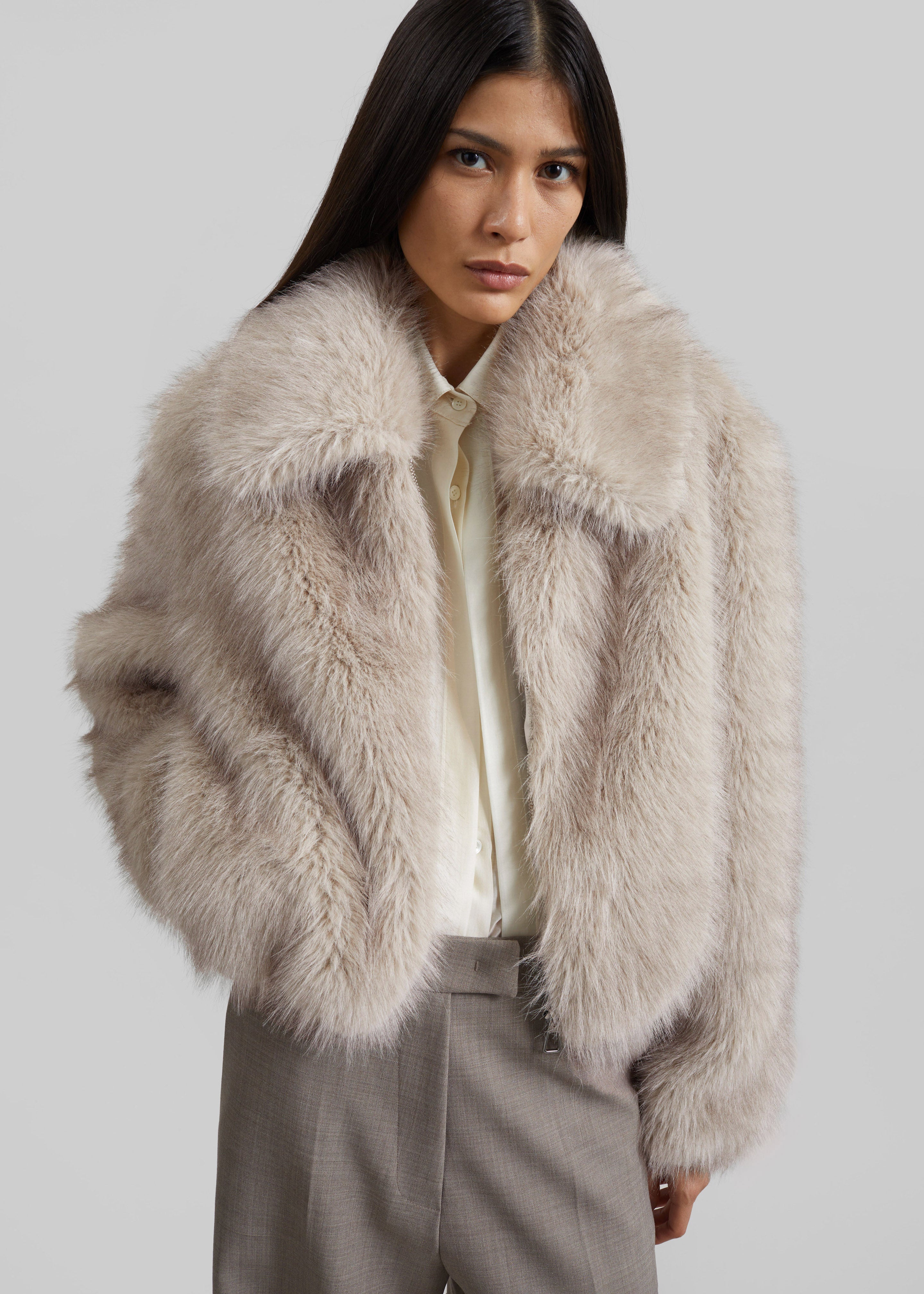 Hope Faux Fur Jacket - Beige – The Frankie Shop Europe