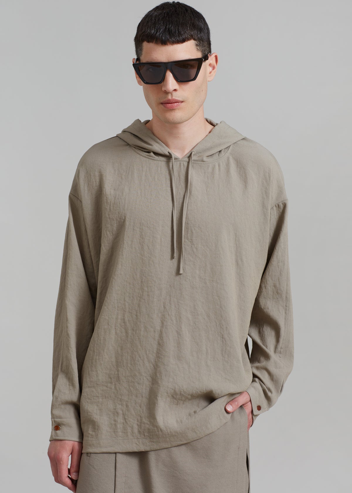 Heith Light Hoodie - Olive - 1