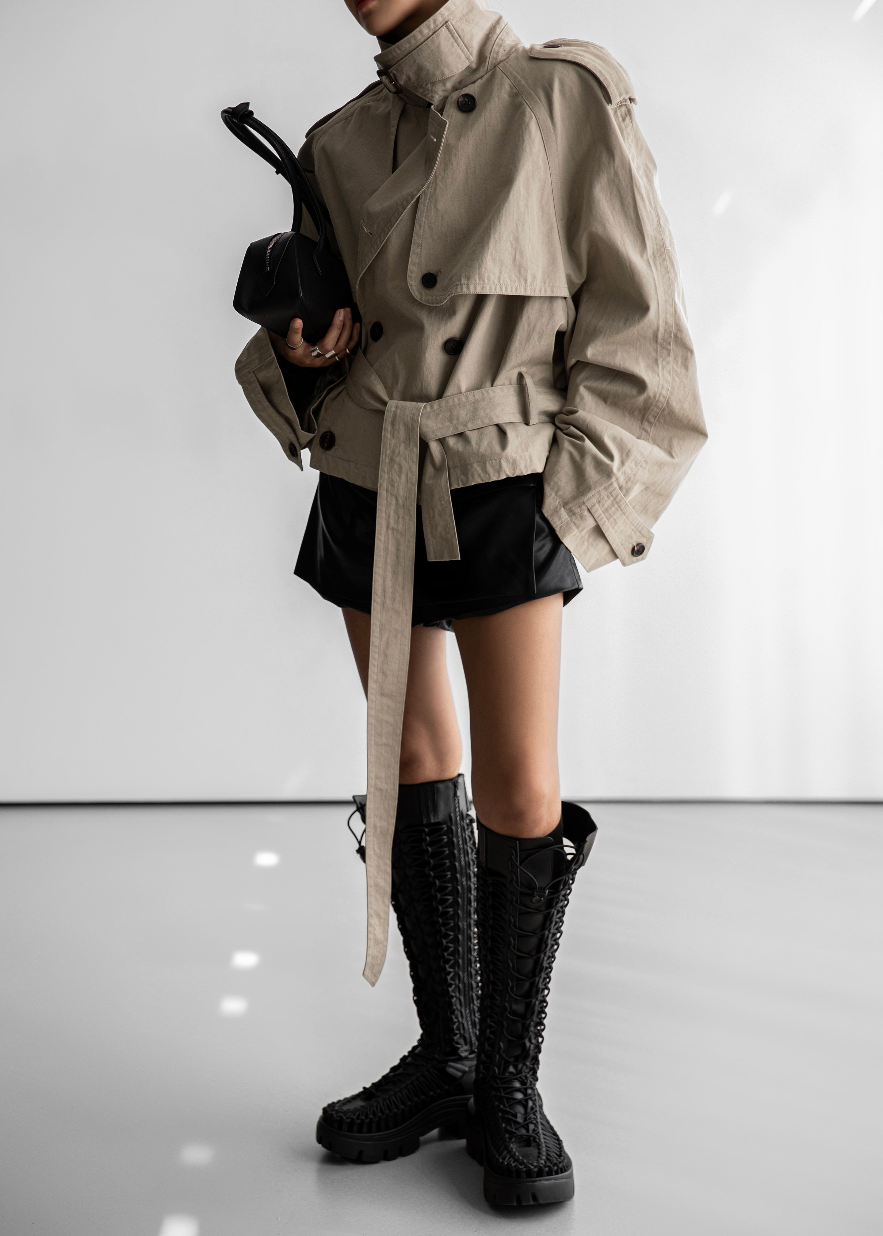 Mads Cropped Trench - Beige – The Frankie Shop Europe