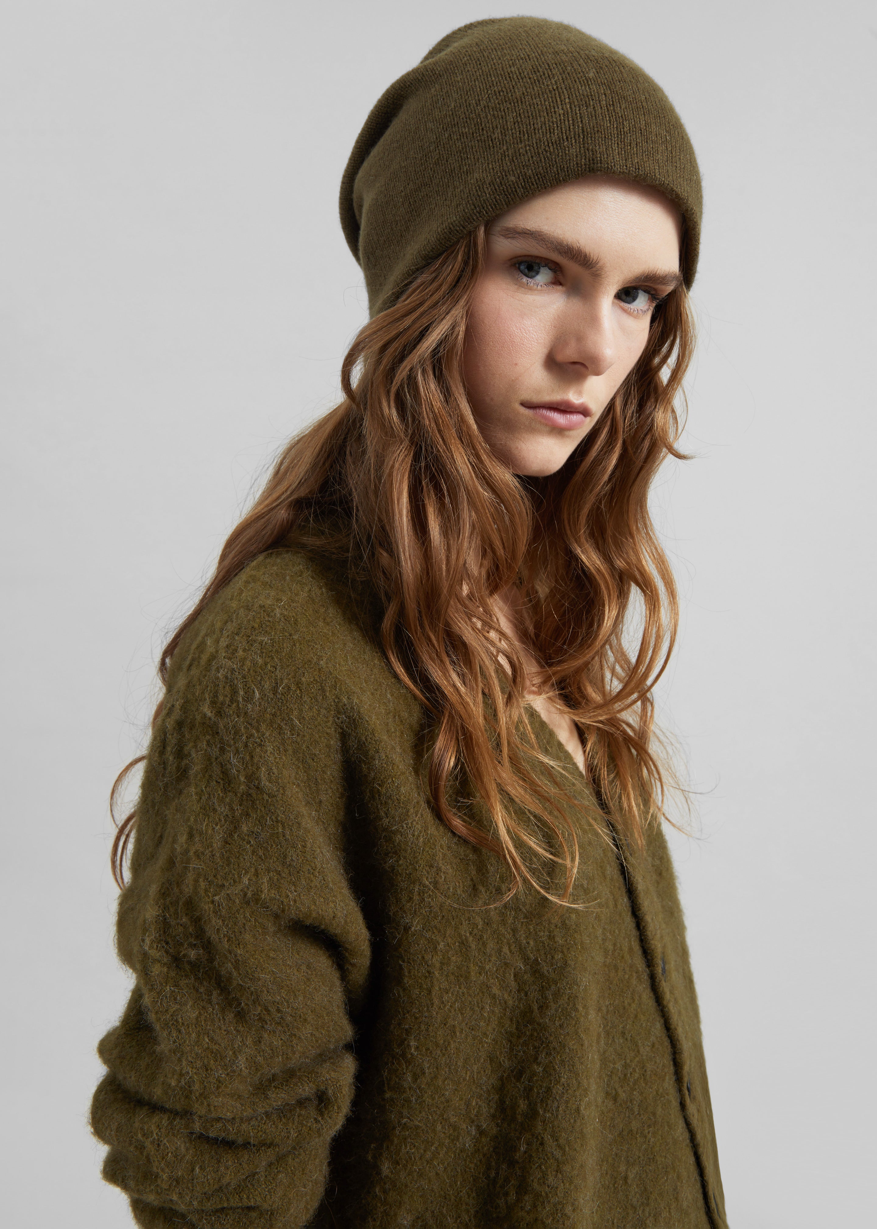 Inko Cashmere Beanie - Olive – The Frankie Shop Europe
