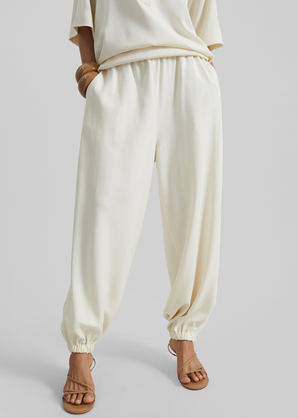 Isola Fluid Balloon Pants - Ivory