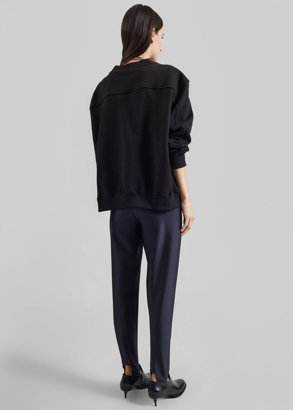 Isore Padded Sweatshirt - Black
