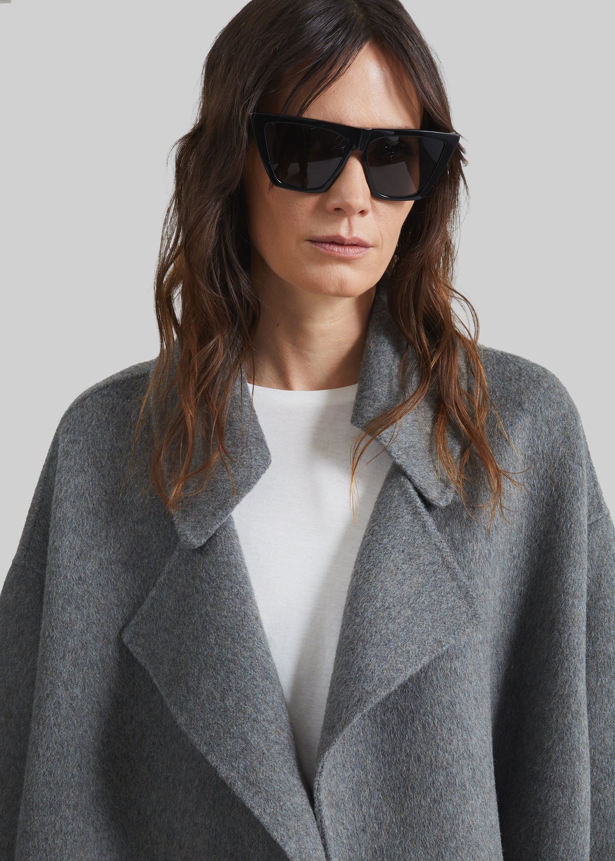 Issen Wool Trench Coat - Grey