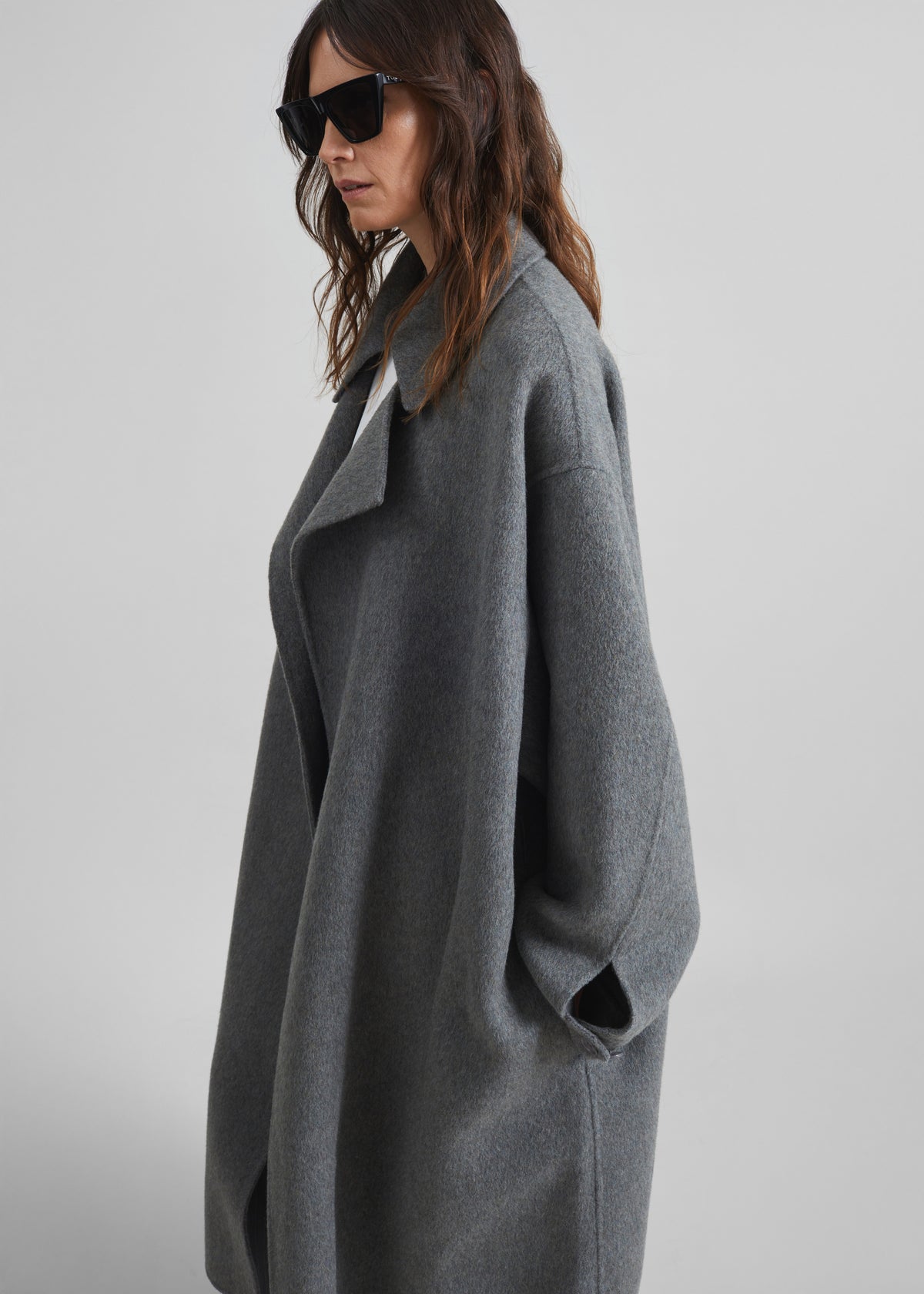 Issen Wool Trench Coat - Grey