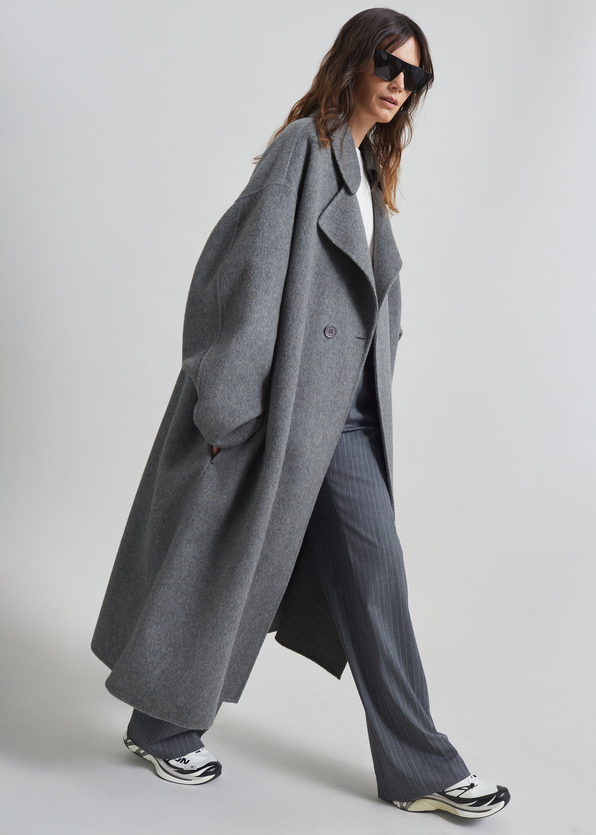 Issen Wool Trench Coat - Grey