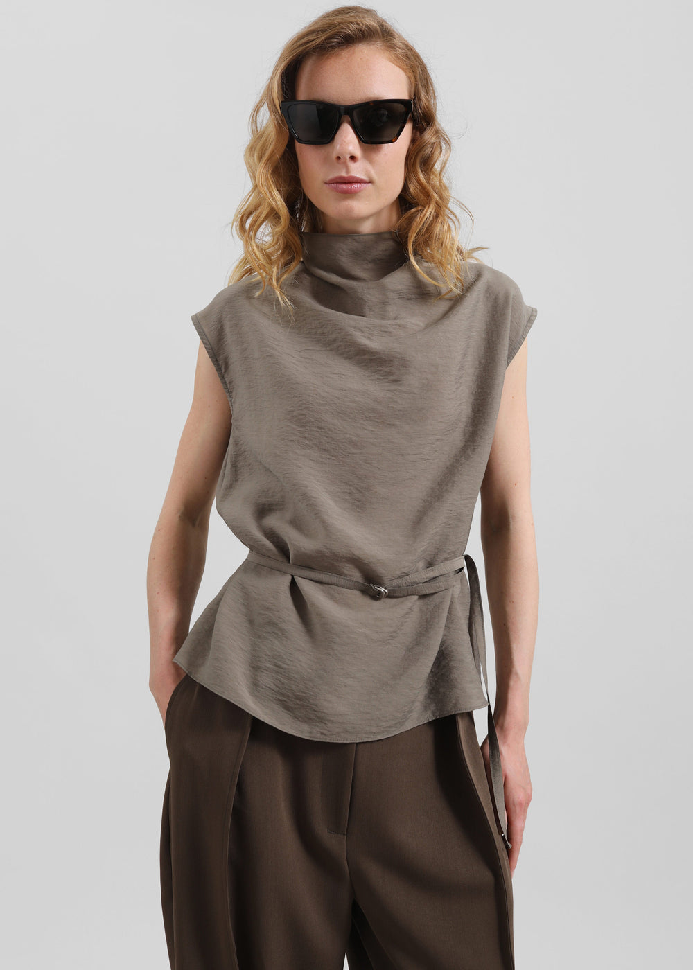 Ivara Fluid Belted Top - Dark Taupe