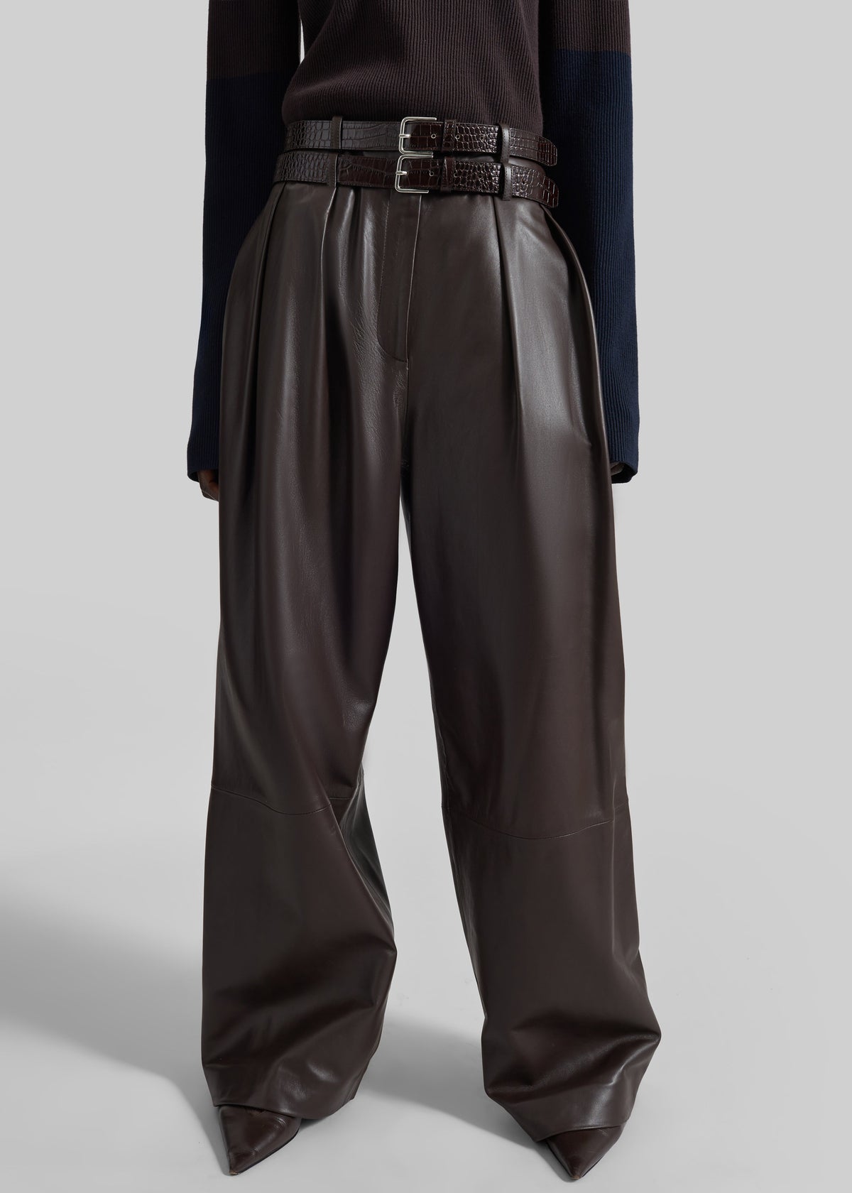 Pantalon Jeva en similicuir à doubles passants de ceinture - Marron