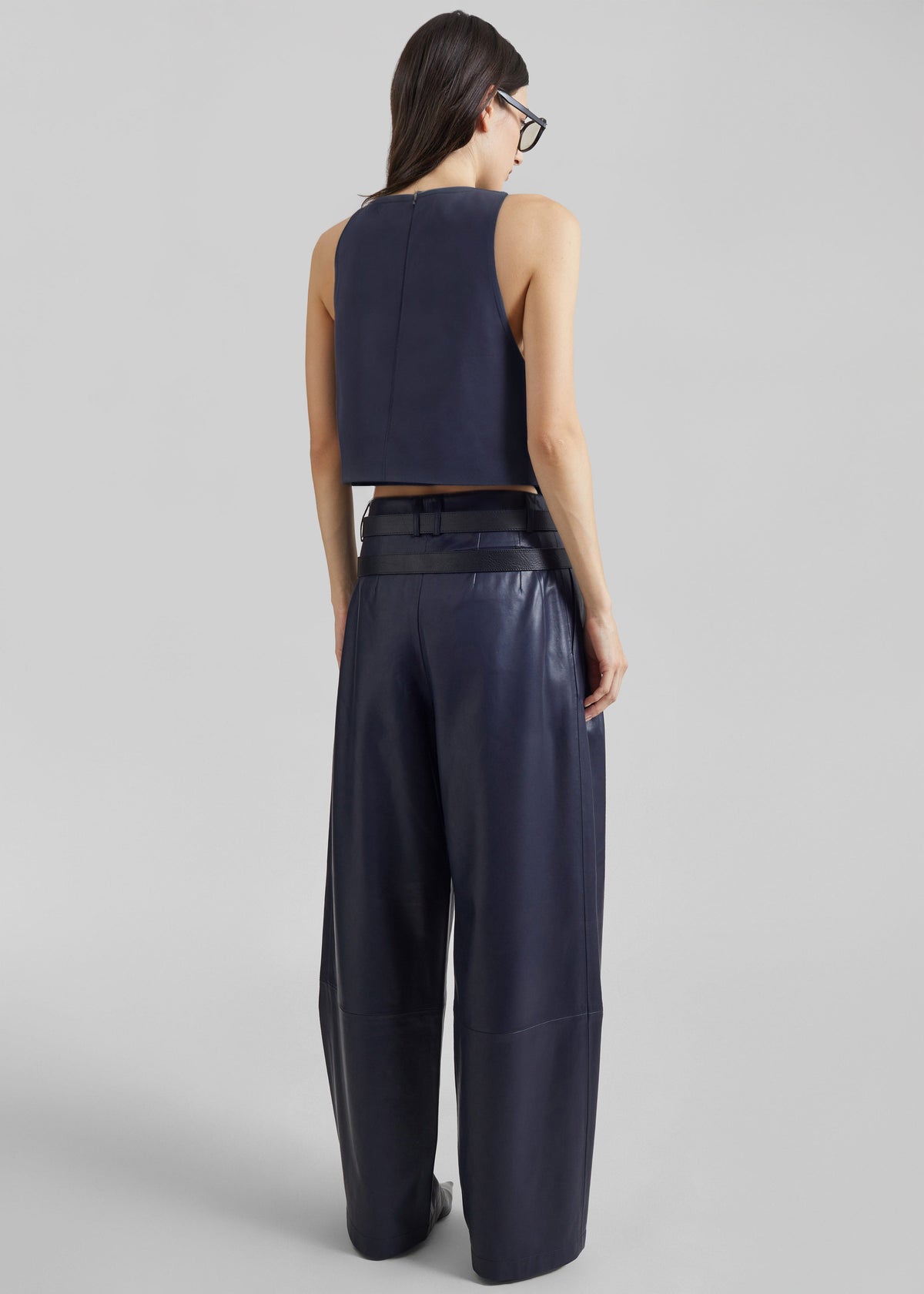 Pantaloni Jeva in similpelle con doppi passanti per cintura - Blu navy scuro