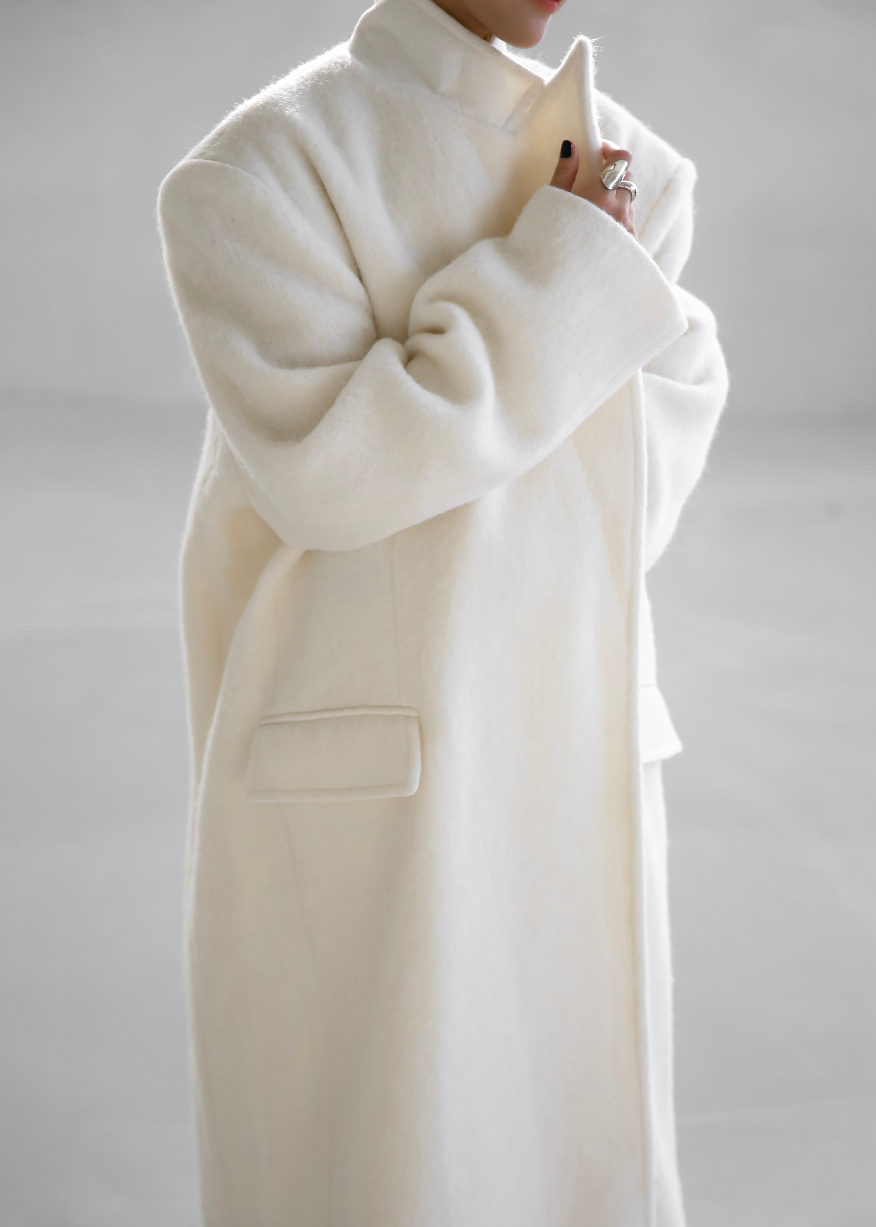 John Oversized Coat - Ivory - 11