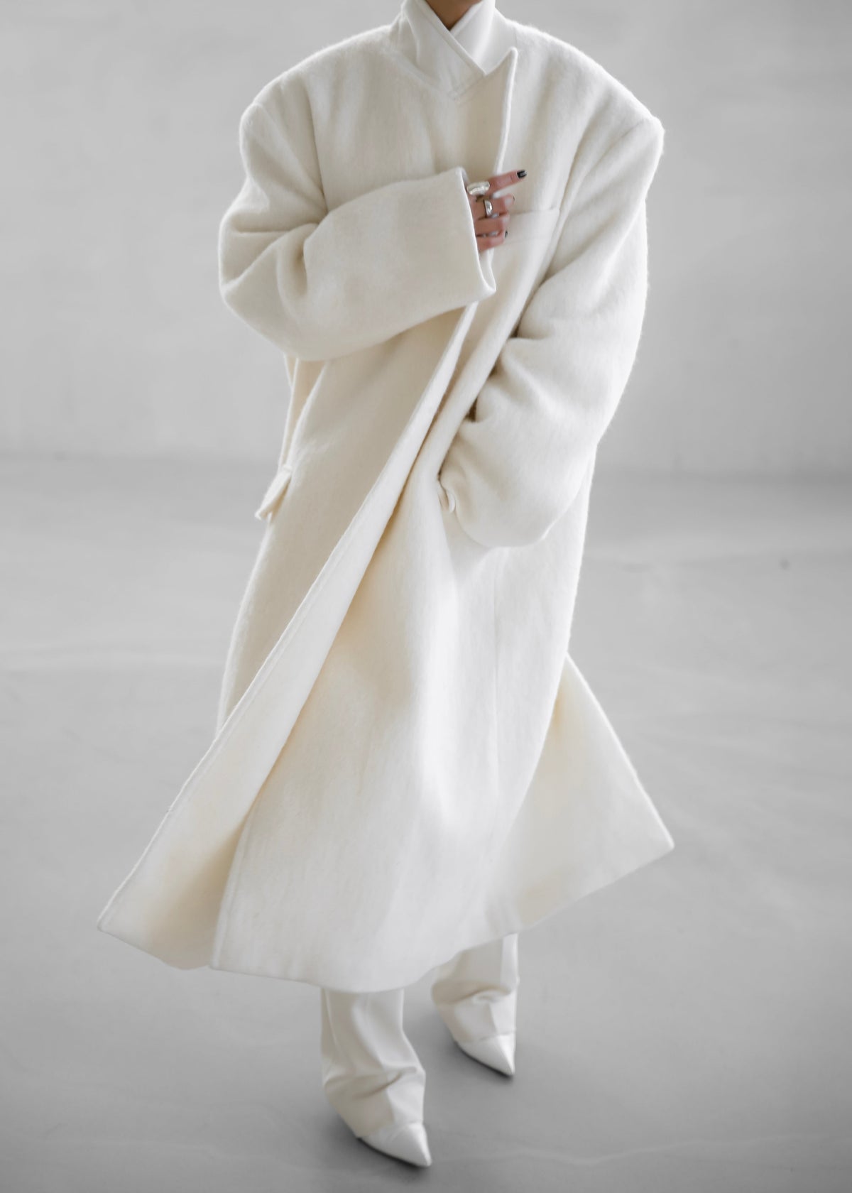 John Oversized Coat - Ivory - 4