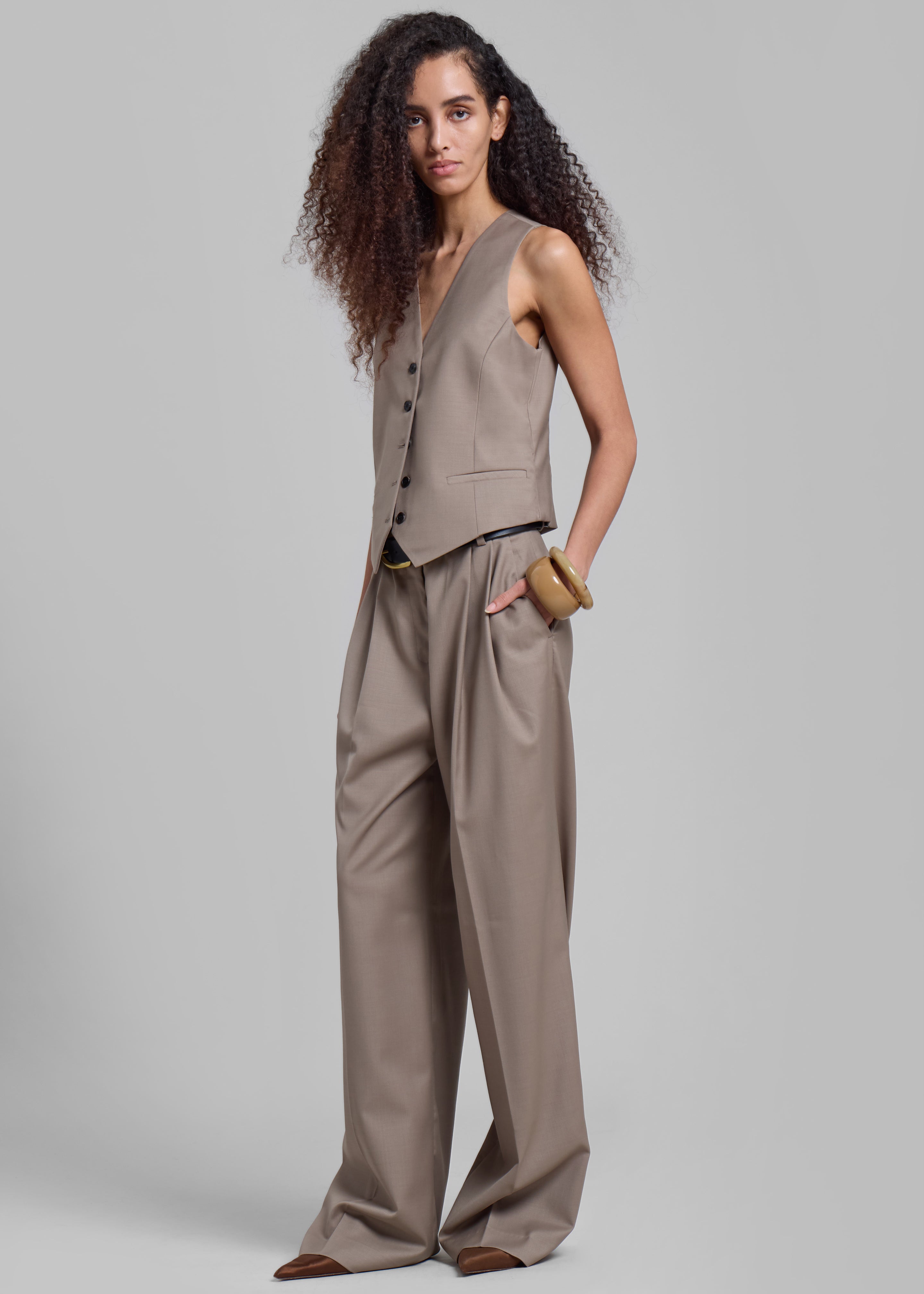 Jorae Pleated Trousers - Taupe - 4