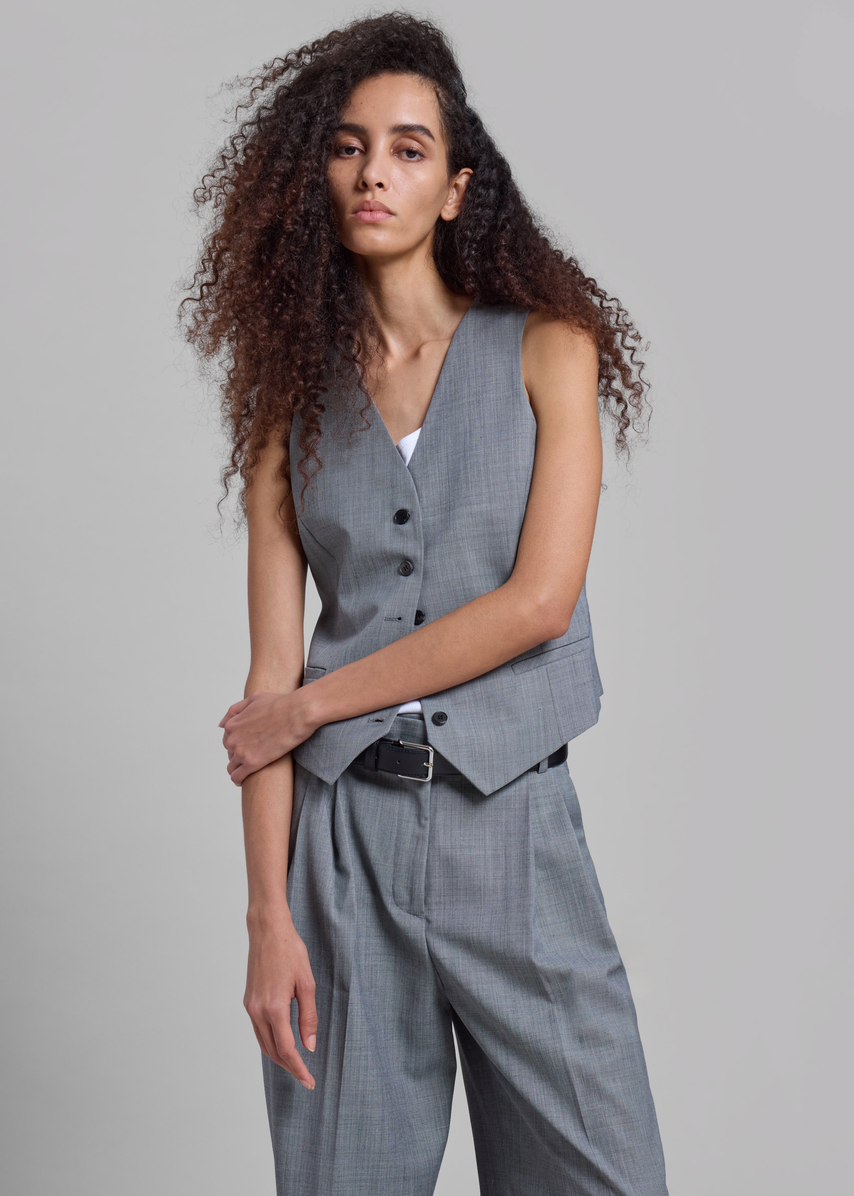 Jorae Vest - Grey - 3